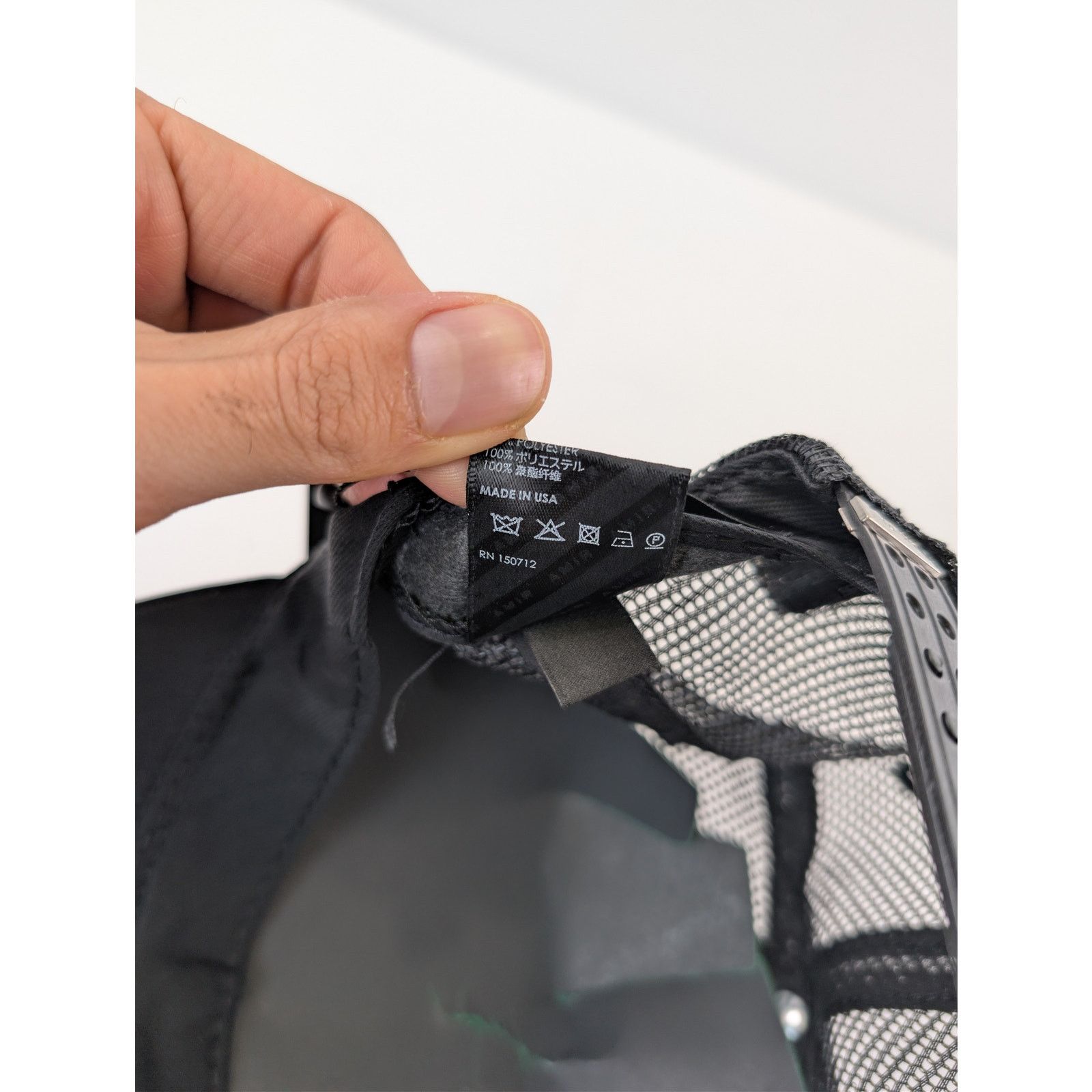 Amiri o1rshd1 Q:3 / Trucker Cap / Hat in Black / Carolina Blue Size ONE SIZE - 18 Thumbnail