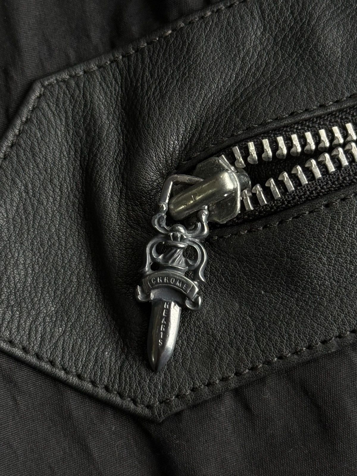 Chrome Hearts GRAIL 90s! Chrome Hearts Cross Leather Vest Size US L / EU 52-54 / 3 - 14 Thumbnail