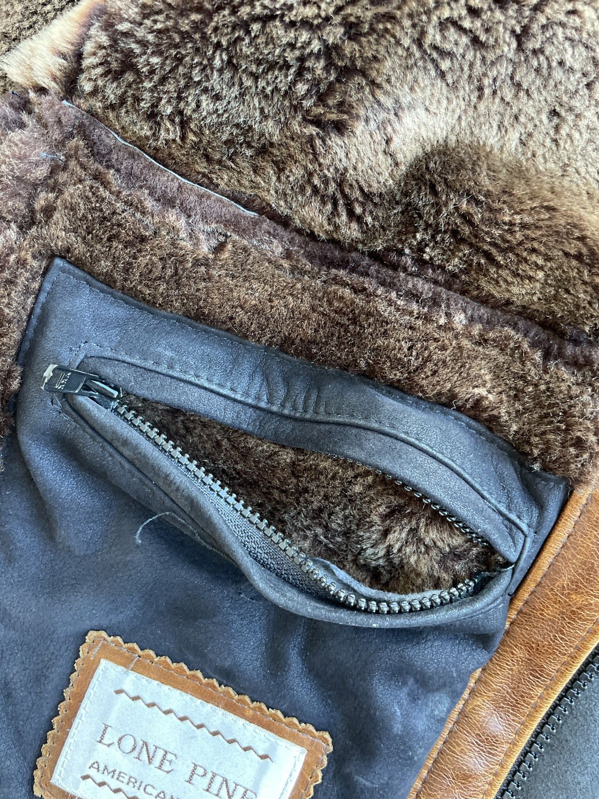 Other Lone Pine Genuine Merino Shearling Vest Size US M / EU 48-50 / 2 - 8 Thumbnail