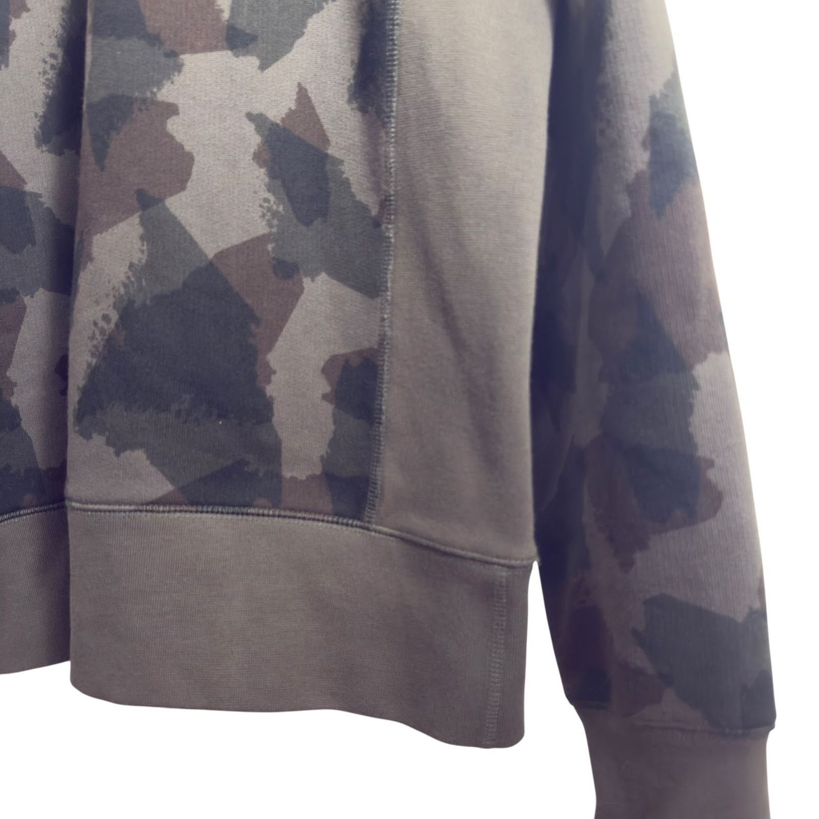 Todd Snyder NWOT Todd Snyder x LL Bean Camo Crewneck Sweatshirt Size US L / EU 52-54 / 3 - 4 Thumbnail