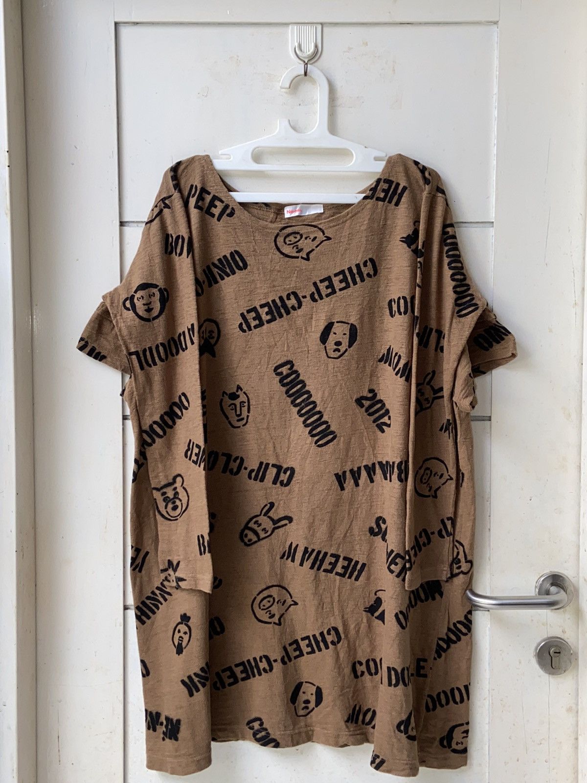 Issey Miyake × Japanese Brand × Ne-Net NE-NET Brown T-Shirt Size US XXL / EU 58 / 5 - 10 Thumbnail