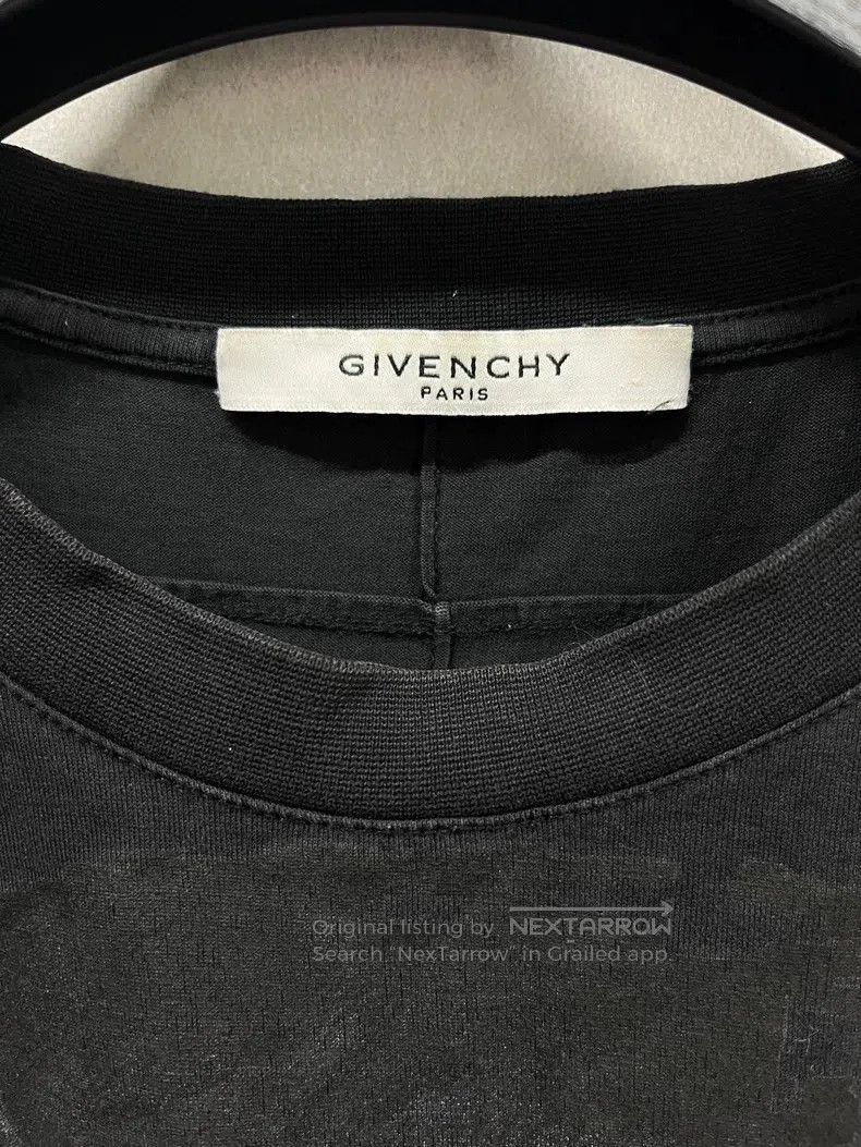 Givenchy Givenchy Black Metal Five-Star Dog Head Short Sleeve Size US M / EU 48-50 / 2 - 2 Thumbnail