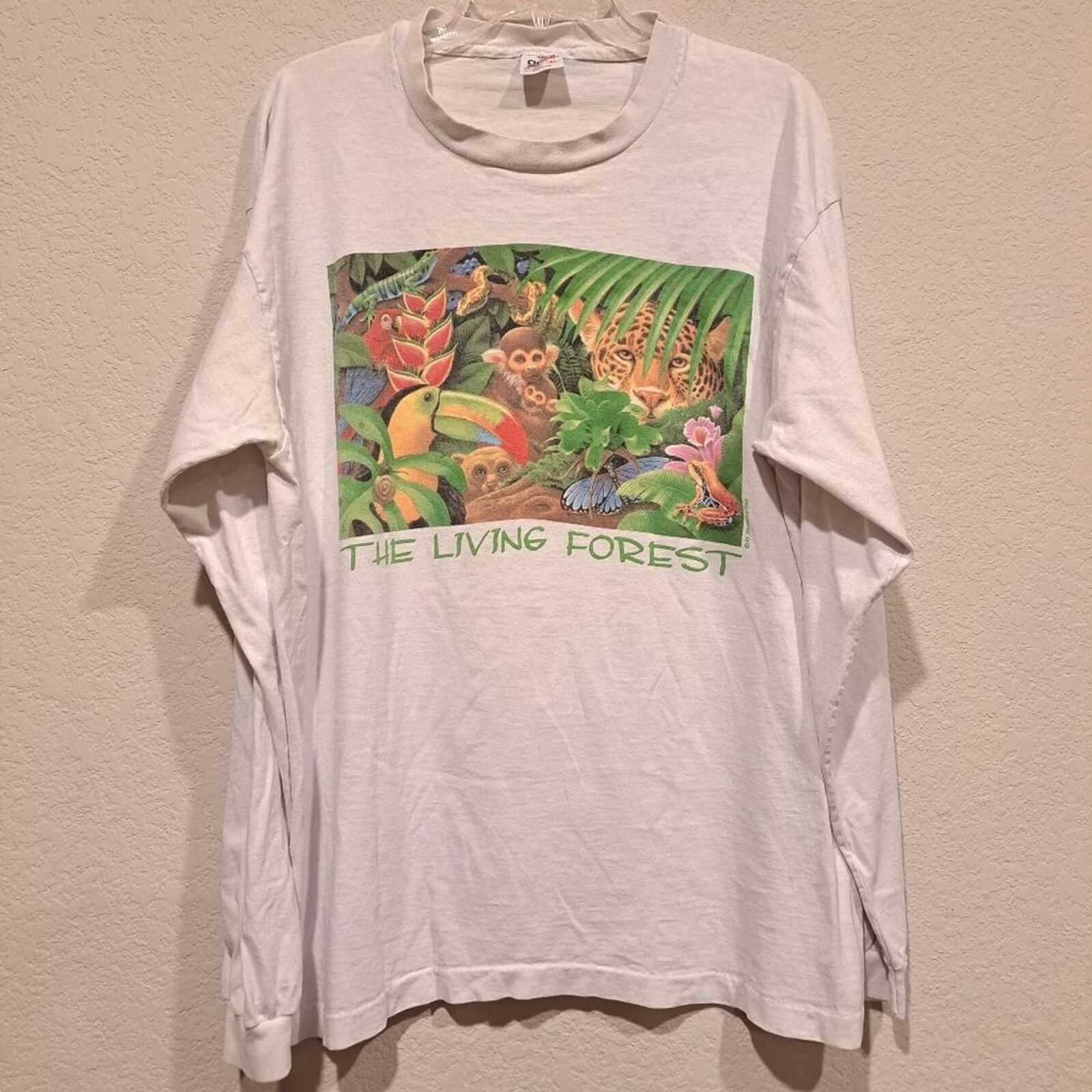 Anvil Vintage Y2K The Living Forest t-shirt from 1995 Anvil sz XL Size US XL / EU 56 / 4 - 1 Thumbnail