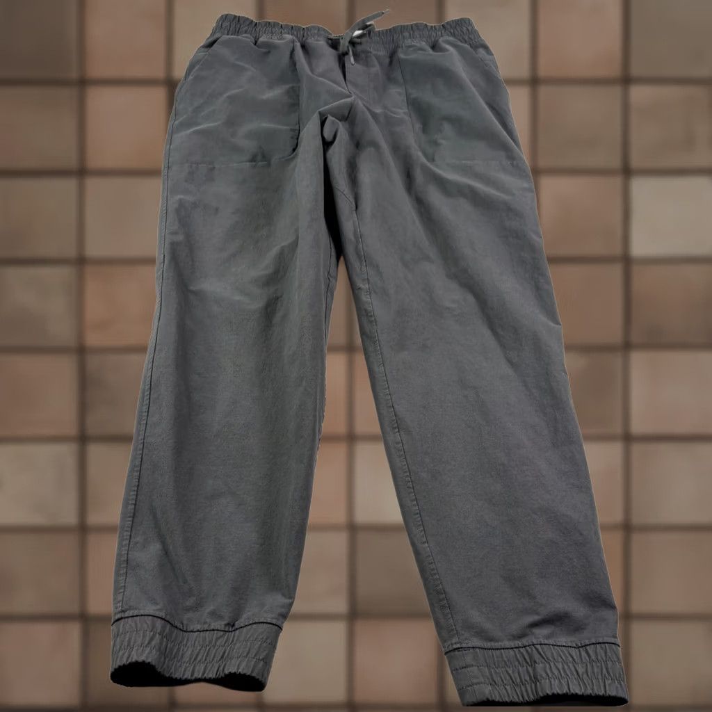 Lululemon Lululemon Pants Mens 2XL Gray ABC Jogger Tapered Athleisure Stretch Gym Lounge Size US 39 - 1 Thumbnail