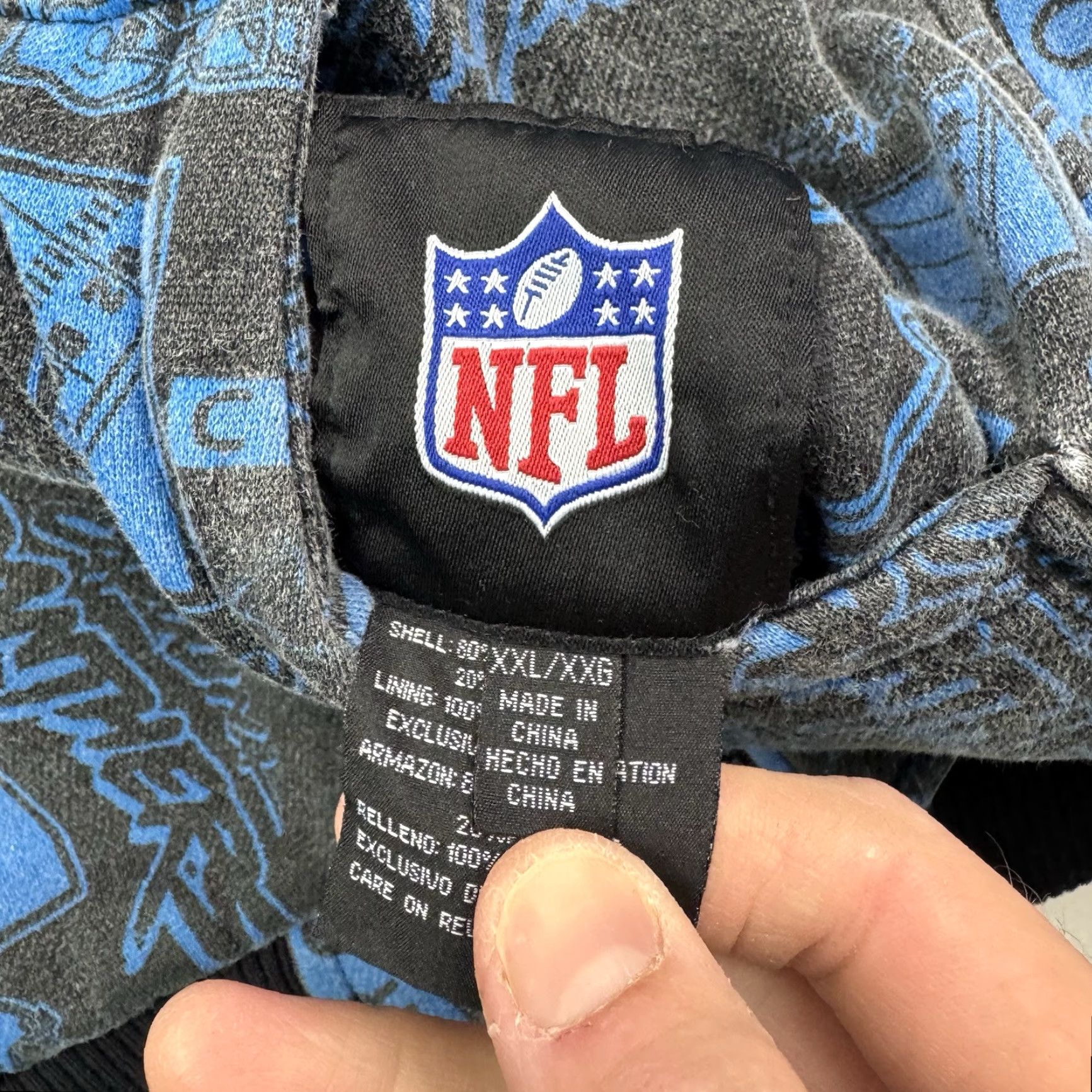 NFL VINTAGE NFL Carolina Panthers Reversible Hoodie Men 2XL Black Graphic Print Y2K Sports Size US XXL / EU 58 / 5 - 3 Thumbnail