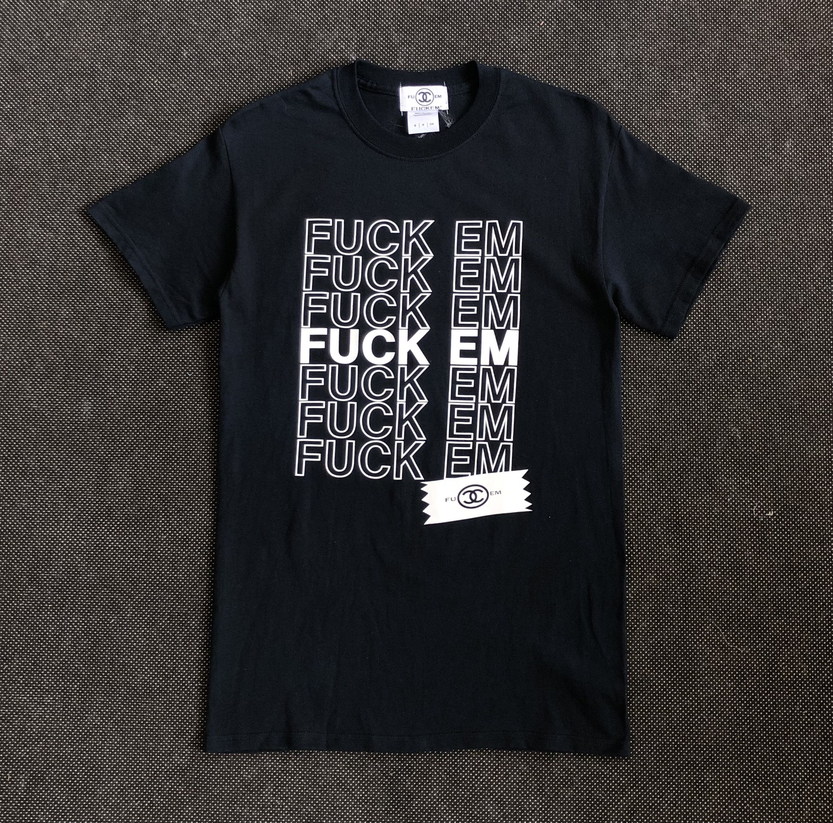 Other “FUCK EM” CHANEL HUMOR TEE Size US S / EU 44-46 / 1 - 1 Thumbnail