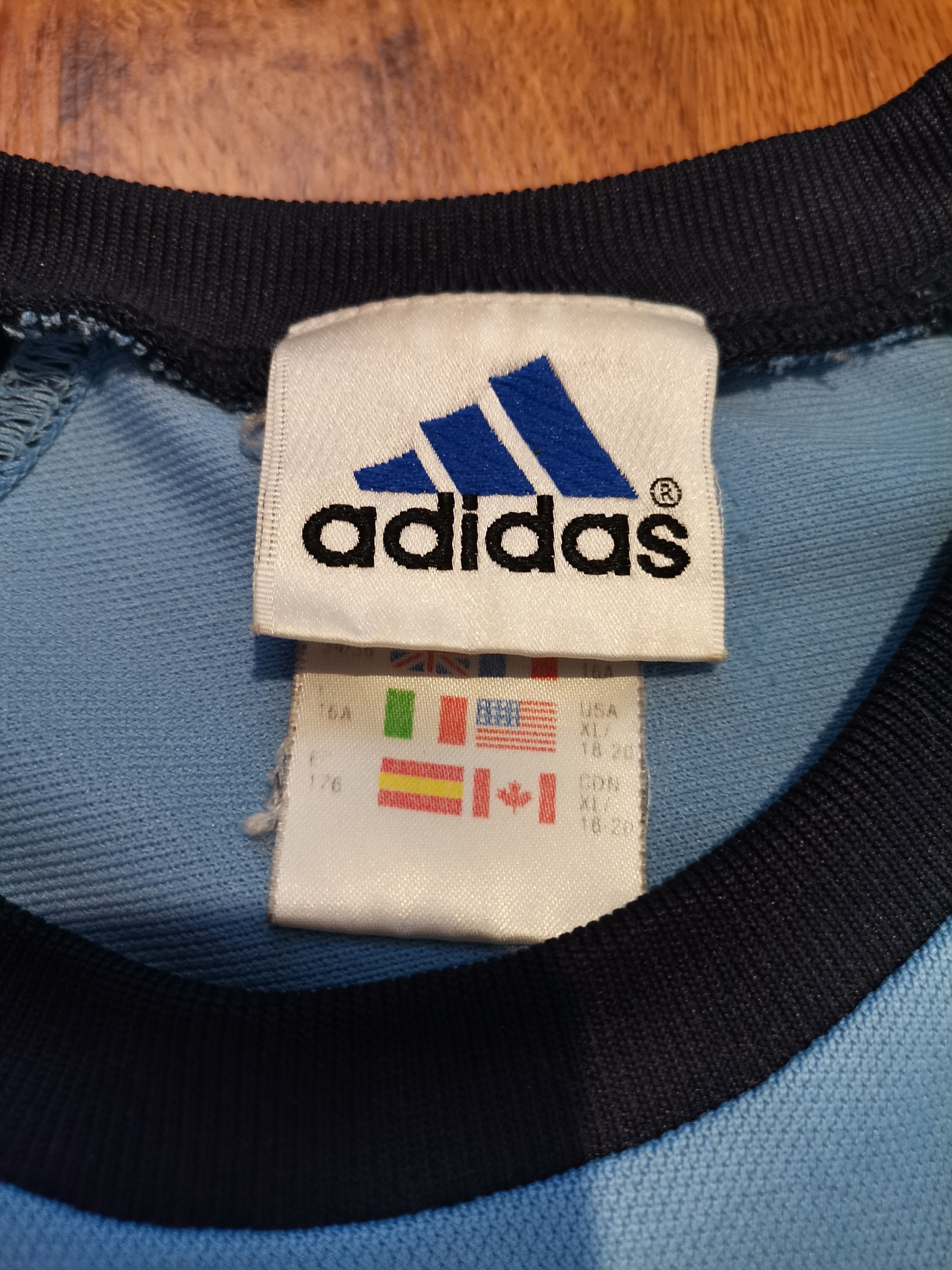 Adidas Vintage Adidas T-Shirt Size US M / EU 48-50 / 2 - 3 Thumbnail