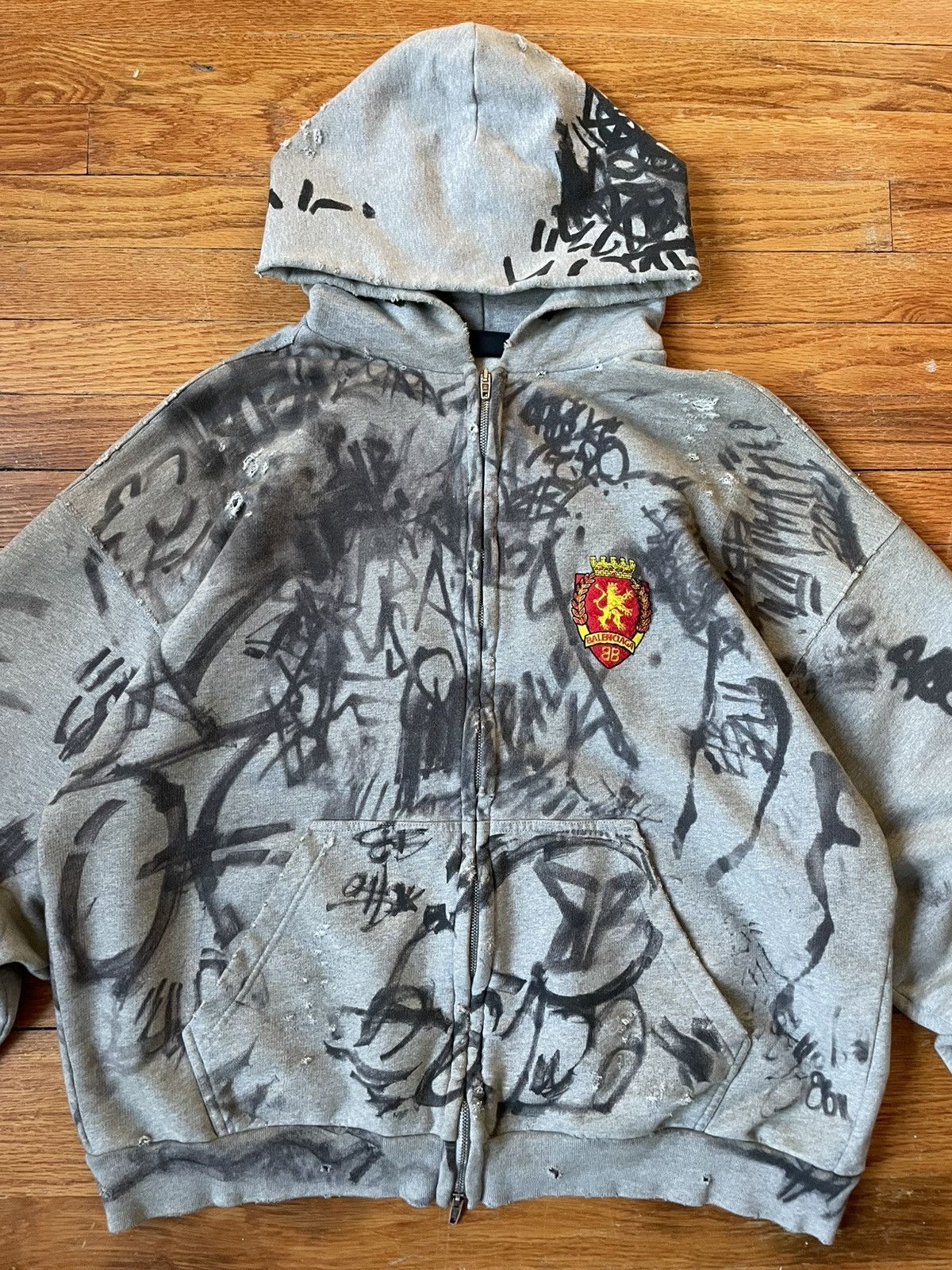 Balenciaga Balenciaga Grey Skater Zip-Up Hoodie Size US S / EU 44-46 / 1 - 2 Thumbnail