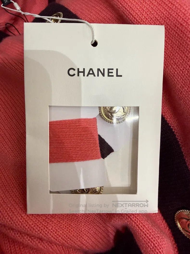 Chanel Chanel 20A cashmere colour block gold buckle cardigan coat Size XS / US 0-2 / IT 36-38 - 9 Thumbnail