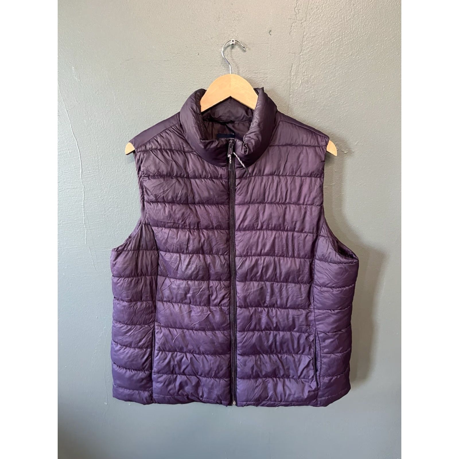 Gap Gap Womens Purple Sleeveless Full Zip Quilted Vest XL Size Purple Quilted Full Zip Vest Womens XL Size XL / US 12-14 / IT 48-50 - 2 Thumbnail