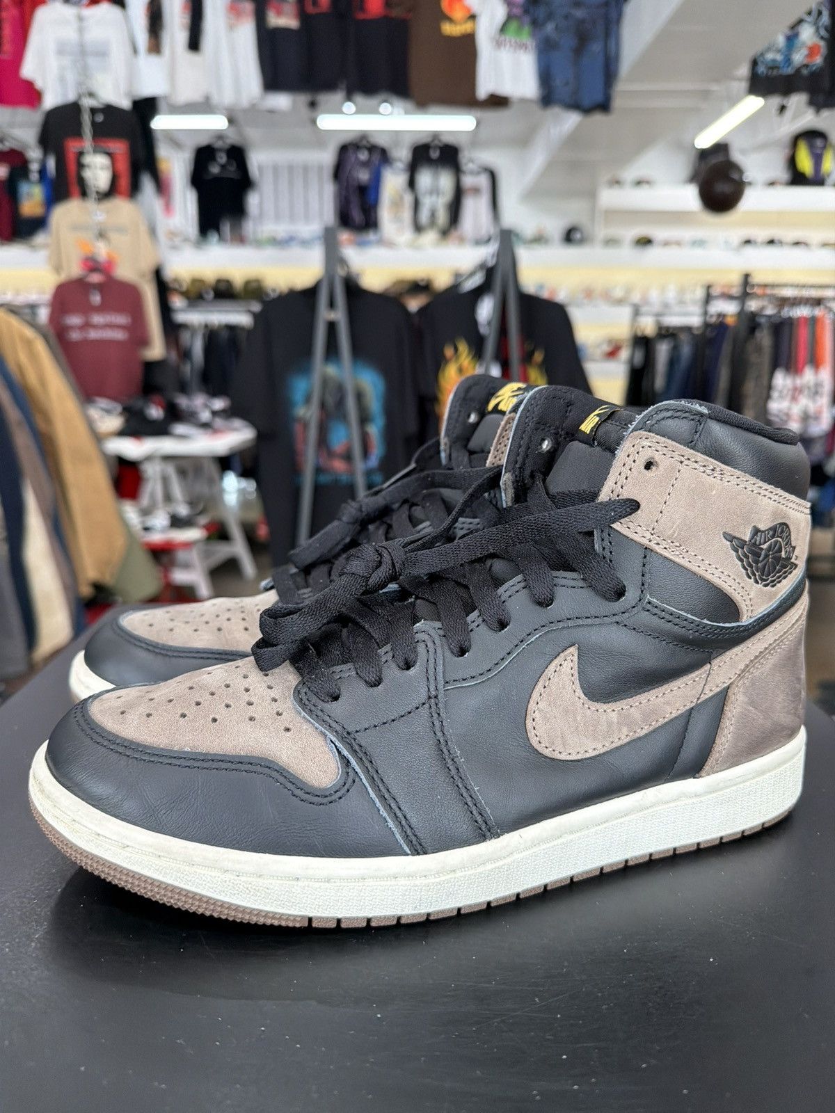 Jordan Brand Air Jordan 1 Palomino Size 9 (2023) Size US 9 / EU 42 - 1 Thumbnail