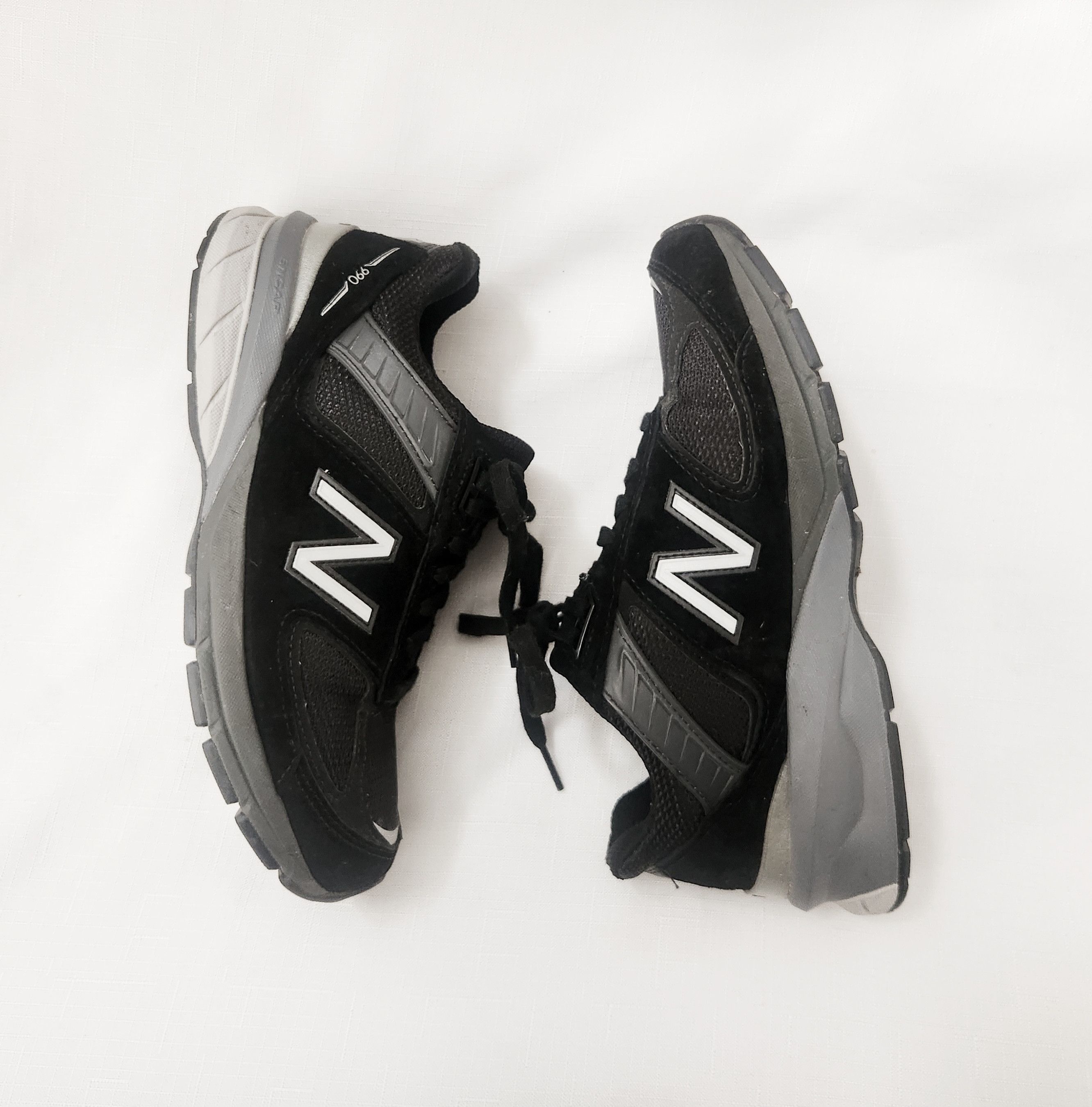 New Balance New Balance 990 v5 MADE in USA Core Black Womens 7.5 W990BK5 Size US 7.5 / IT 37.5 - 5 Thumbnail