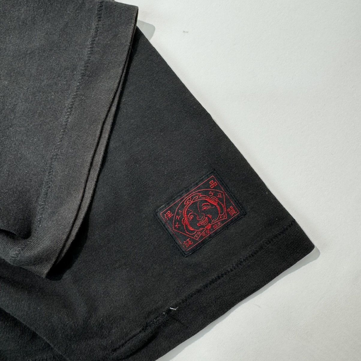 Evisu Rare evisu big logo tshirt sunfaded Size US L / EU 52-54 / 3 - 4 Thumbnail