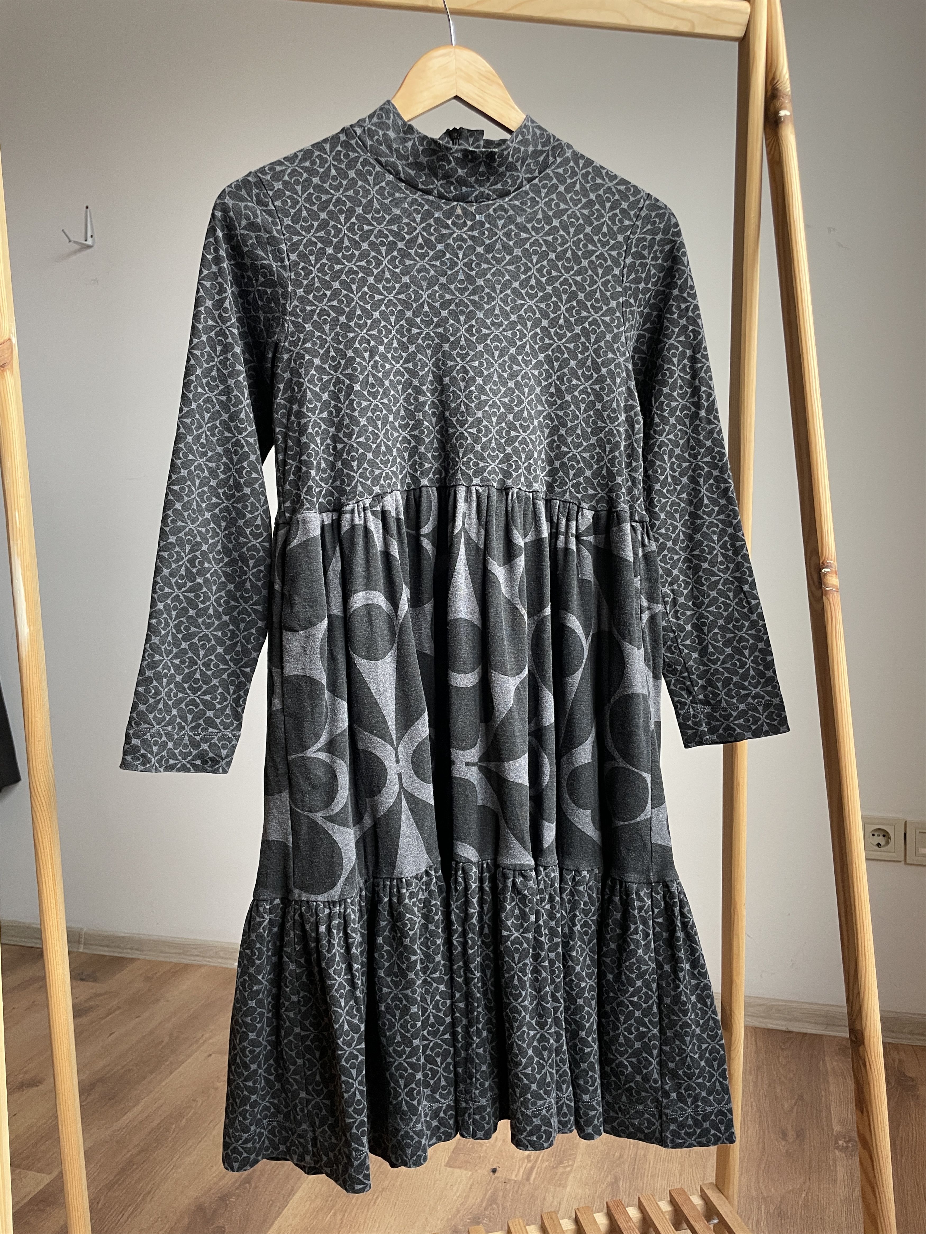 Orla Kiely Orla Kiely Mock Neck Long Sleeve Cotton Flared Midi Dress Size S / US 4 / IT 40 - 1 Thumbnail