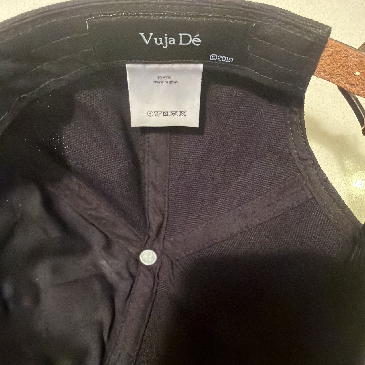 Vuja De Vujade studio hat ….very rare ….unisex Size ONE SIZE - 3 Thumbnail