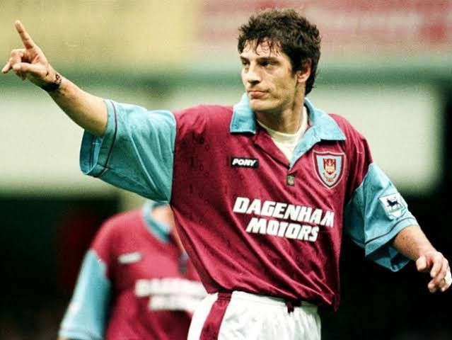 PONY West Ham United 1995-1997 Vintage Retro Football Jersey Size US M / EU 48-50 / 2 - 3 Thumbnail