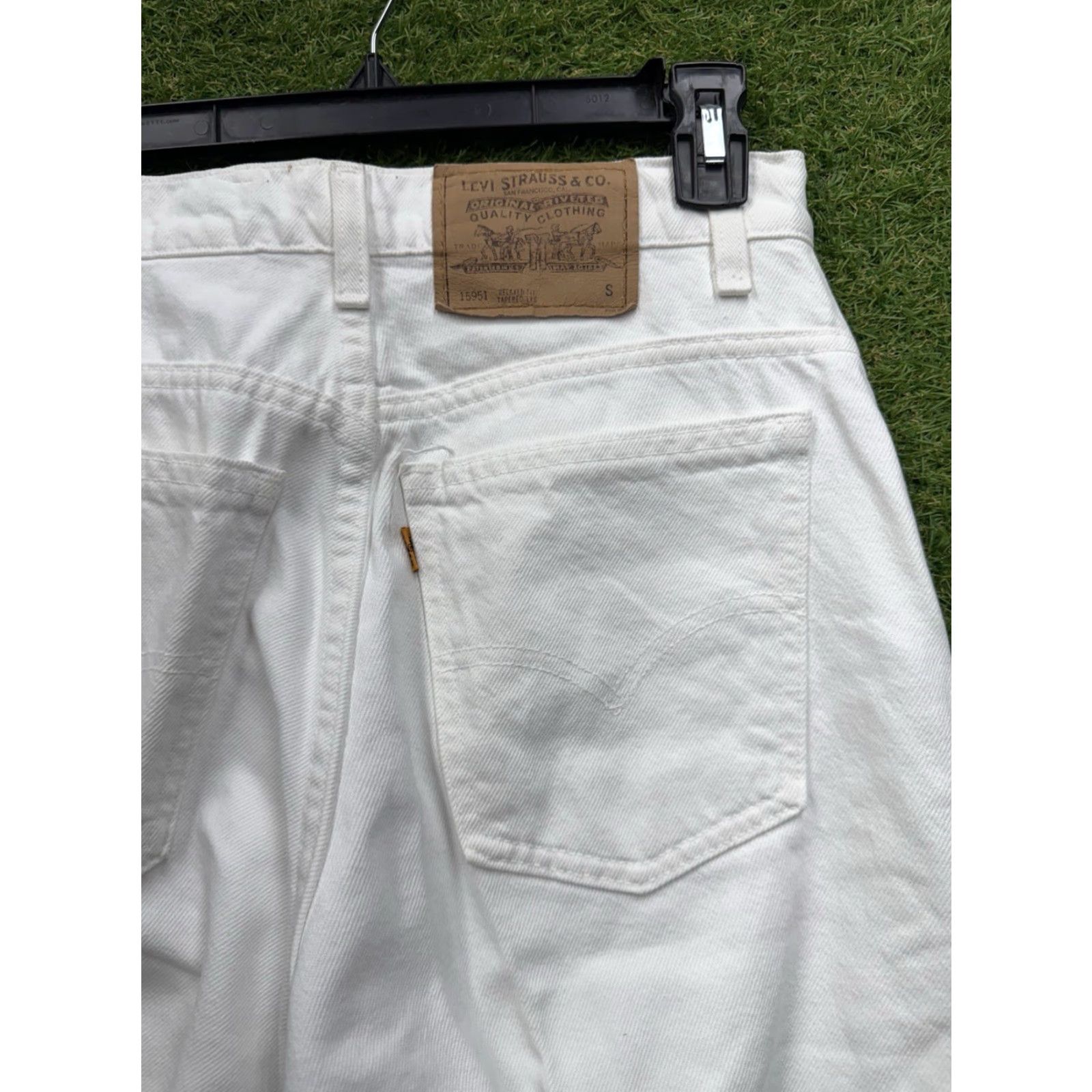 Levi's Levis Jeans 951 Womens 10 Short Relaxed Fit Tapered Leg Vintage Orange Tab 80s 90s USA Classic City Retro Designer Shirt? Size 32" / US 10 / IT 46 - 3 Thumbnail