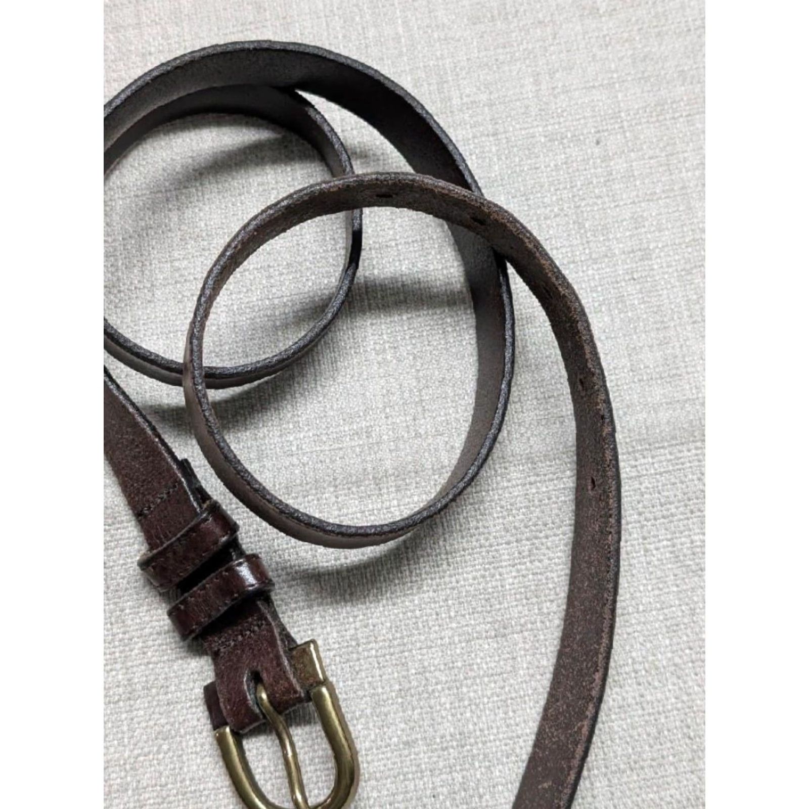 Eddie Bauer VINTAGE Eddie Bauer belt Women's Brown Full Grain Leather USA Made Slim 33/34 Brown Cowhide Width 1-1/2" 31-35.5" Size ONE SIZE - 6 Thumbnail