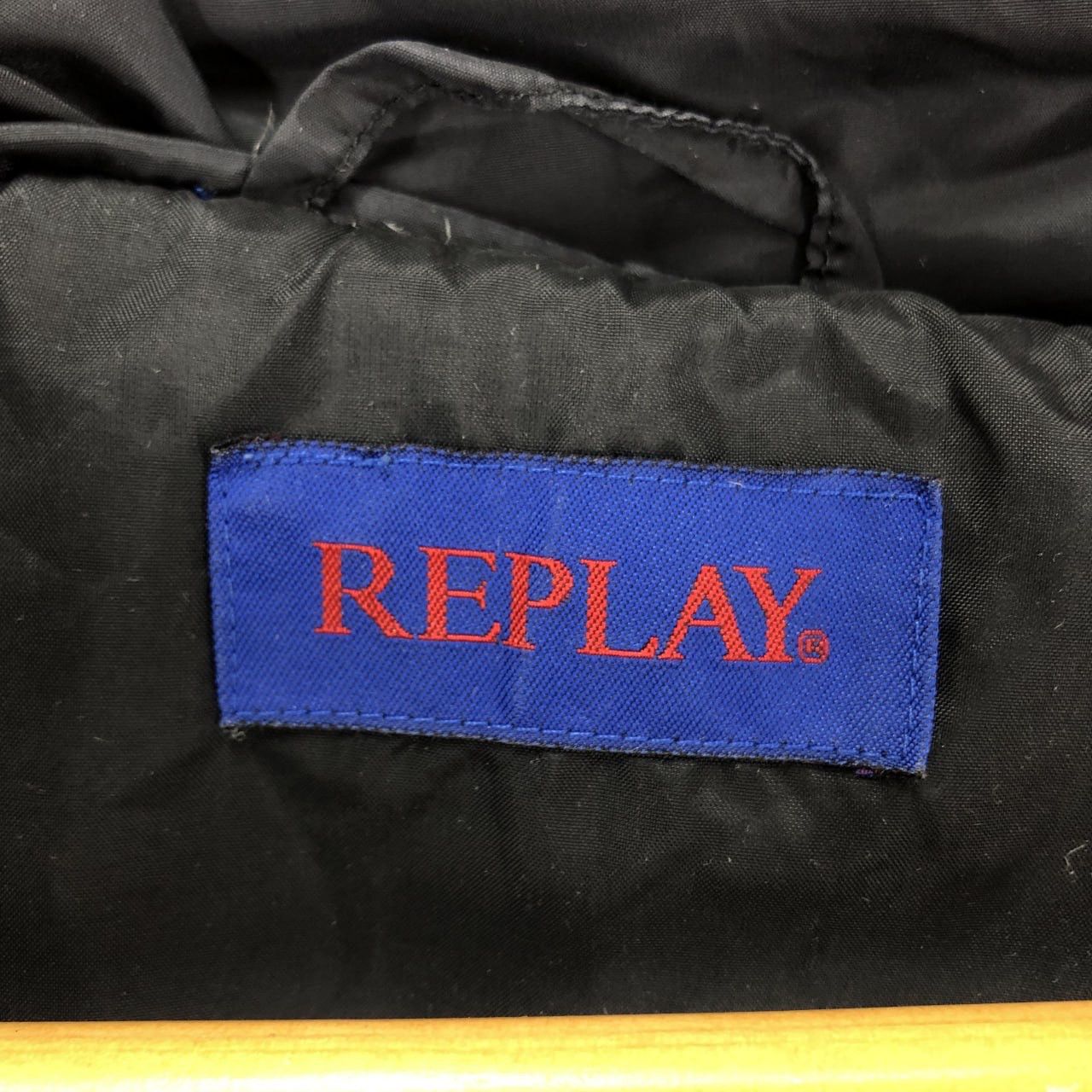 Replay REPLAY Puffer Jacket Big Spellout #0995/AI Size US L / EU 52-54 / 3 - 13 Thumbnail