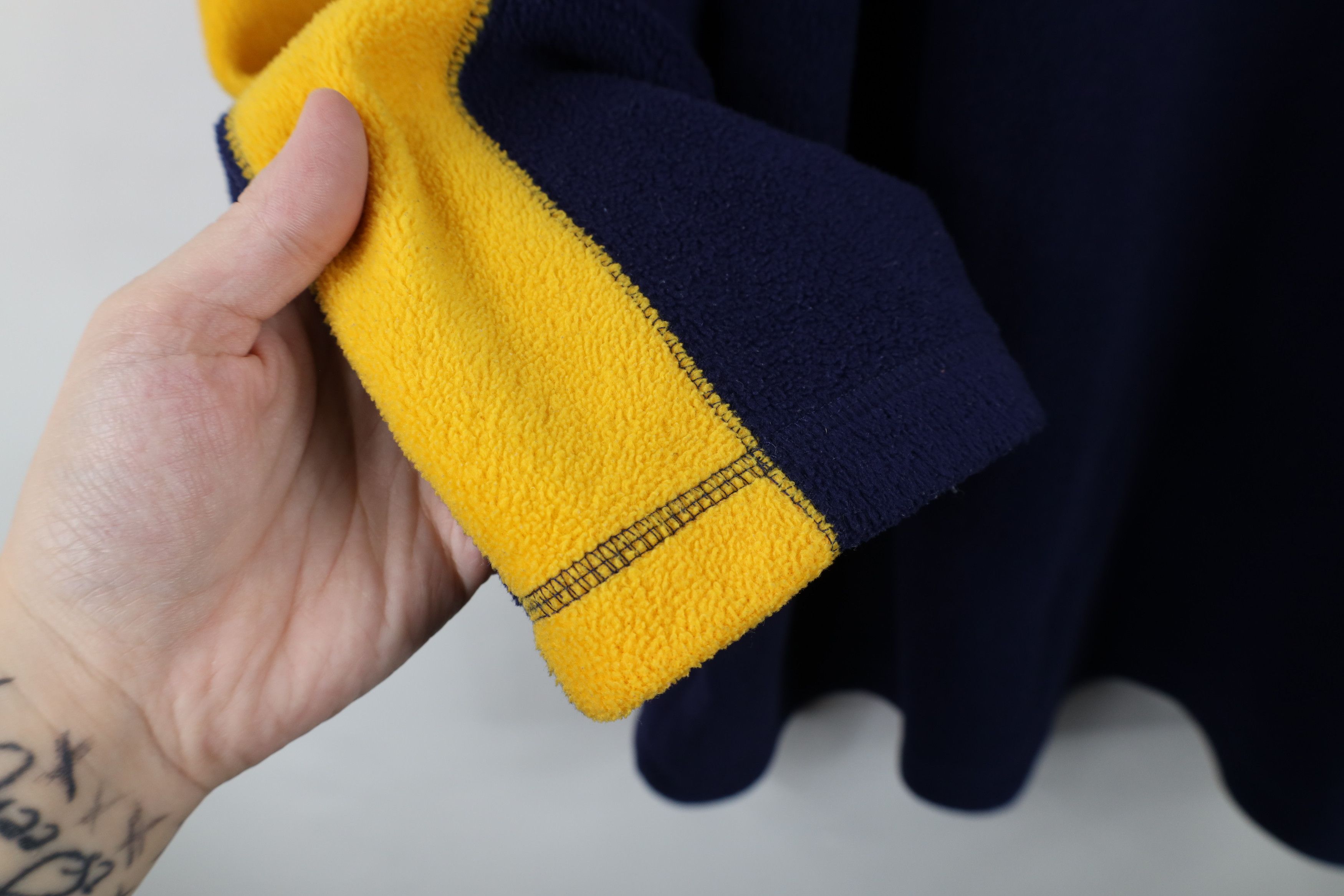Starter Vintage 90s Starter University of Michigan Fleece Sweater Size US XL / EU 56 / 4 - 8 Thumbnail