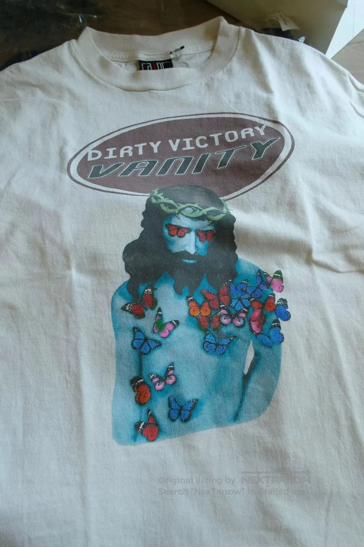 Saint Michael jesus tee with butterfly graphic design. Size US S / EU 44-46 / 1 - 2 Thumbnail