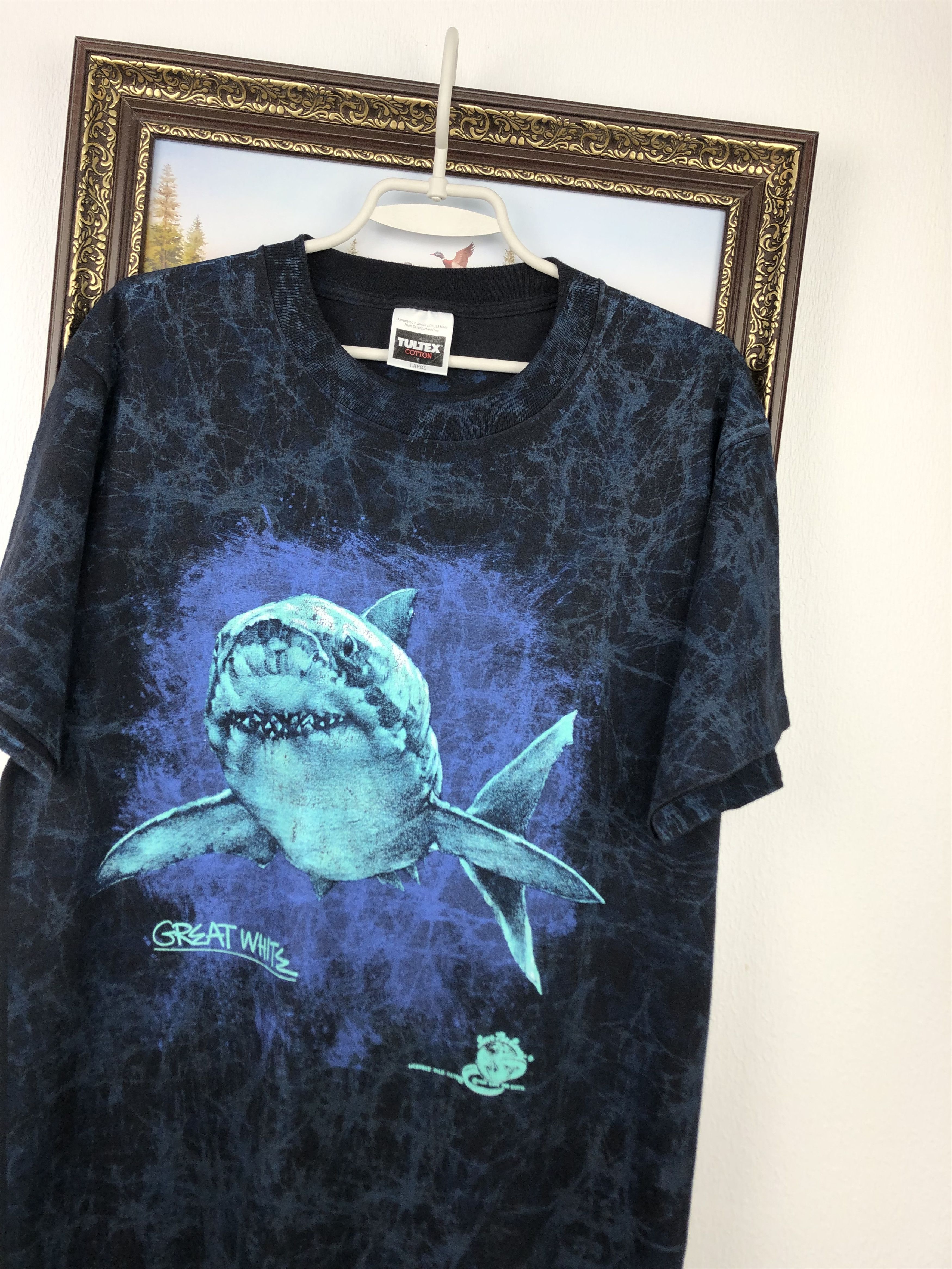 Vintage Vintage All Over Print Shark Shirt Ocean Great White Tee Size US L / EU 52-54 / 3 - 3 Thumbnail