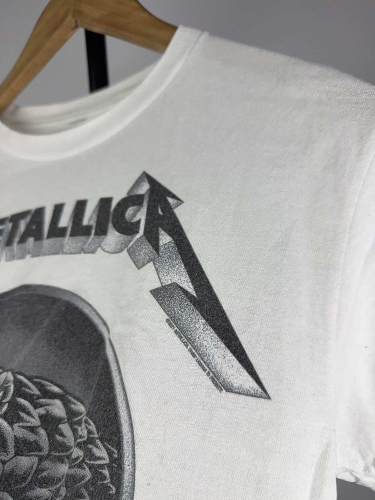 Metallica Vintage 2021 Big Logo Metallica Album Poster Band T Shirt Size US S / EU 44-46 / 1 - 4 Thumbnail