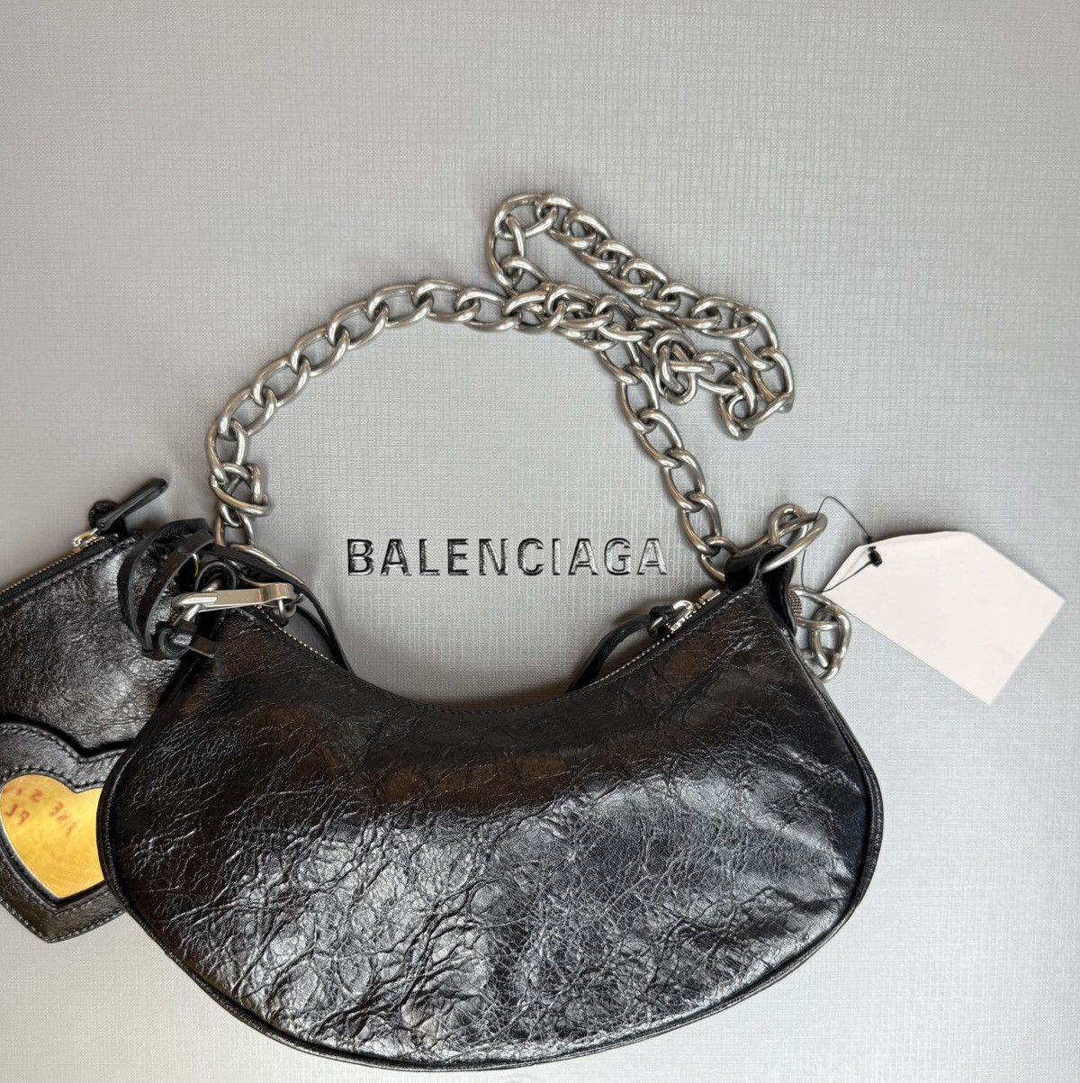 Balenciaga BALENCIAGA Le Cagole XS Shoulder Bag with Chain in Black! Size ONE SIZE - 5 Thumbnail