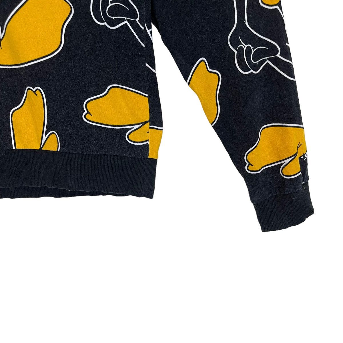 Cartoon Network × Disney × H&M Daffy Duck Looney Tunes Black All Over Print Sweatshirt Size US L / EU 52-54 / 3 - 6 Thumbnail