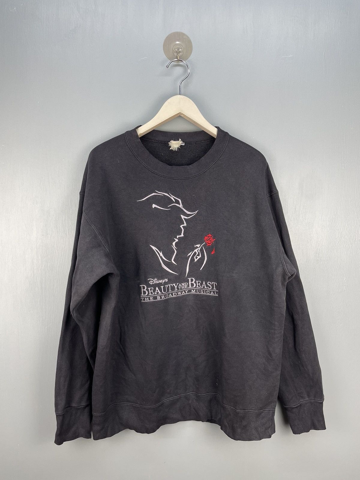 Disney Vintage 90s Beauty And The Beast disney sweatshirt Size US L / EU 52-54 / 3 - 1 Thumbnail