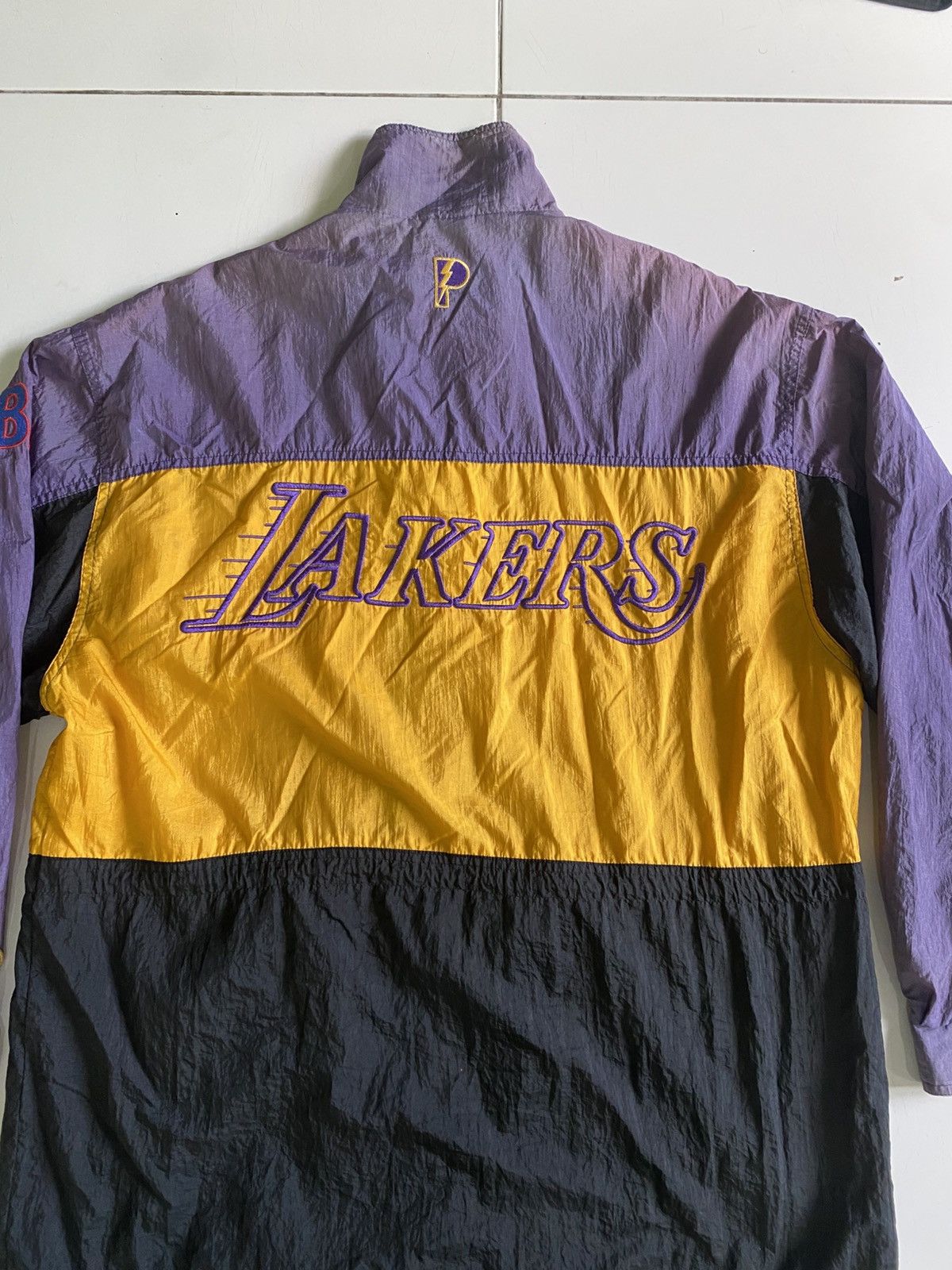NBA Vintage LosangelesLakers Basketball Coloublock Shell Jacket Size US XL / EU 56 / 4 - 8 Thumbnail