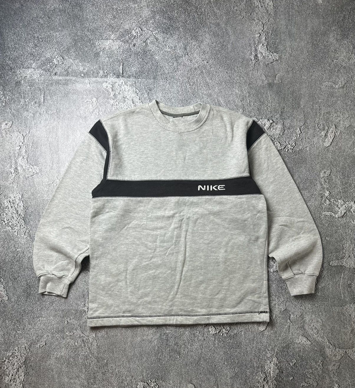 Nike Vintage Nike Sweatshirt Size US M / EU 48-50 / 2 - 1 Thumbnail