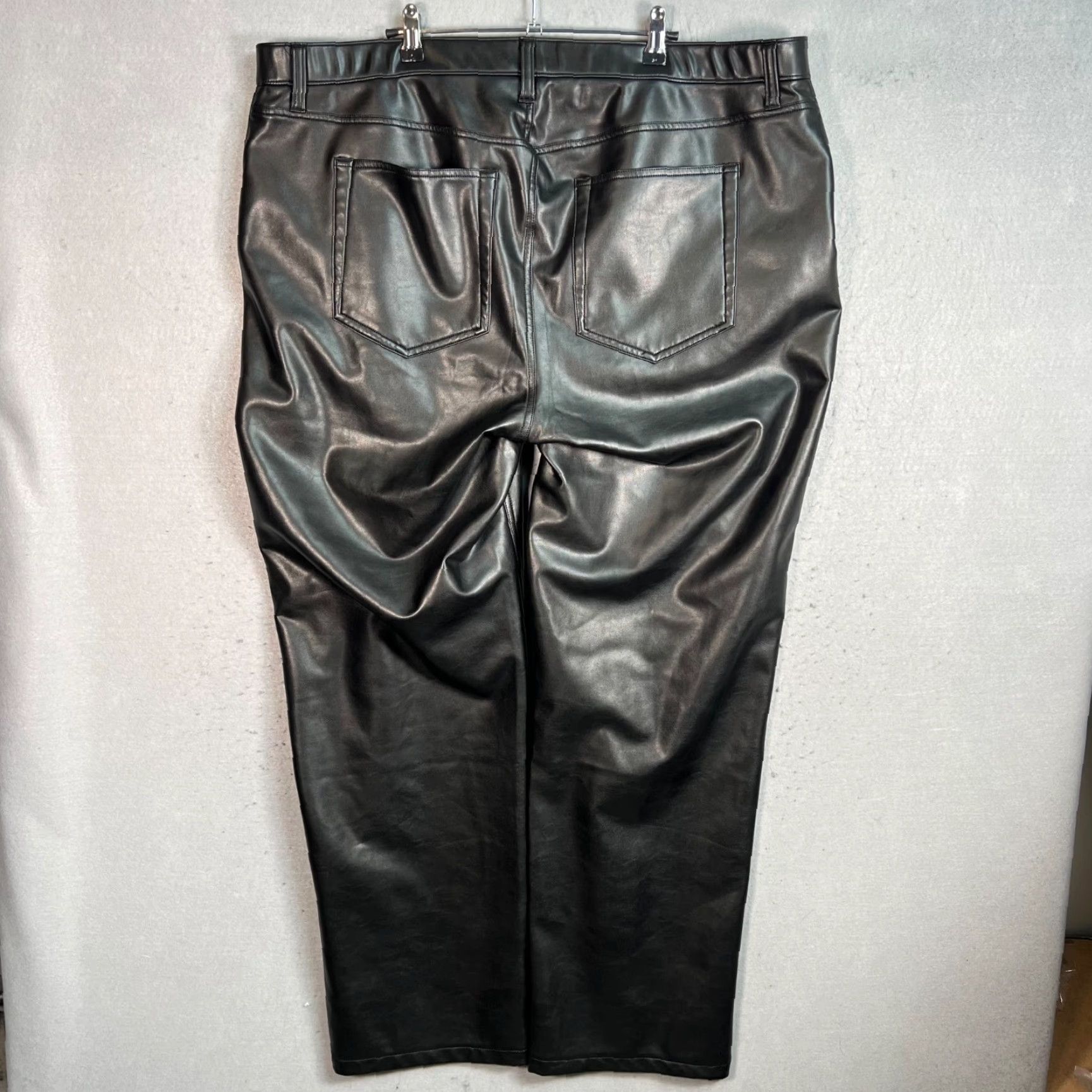 Abercrombie & Fitch VINTAGE Abercrombie & Fitch Womens Jeans 36/22L Faux Leather Ultra High Rise 90s Relaxed Straight 5-Pocket Black Wool? Size 25" / US 0 / IT 36 - 2 Thumbnail