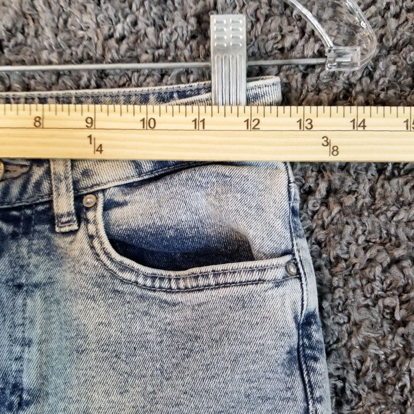 Forever 21 FOREVER 21 Acid Wash Skinny Jeans Size 25 Blue Womens Size 42" / US 20 - 3 Thumbnail
