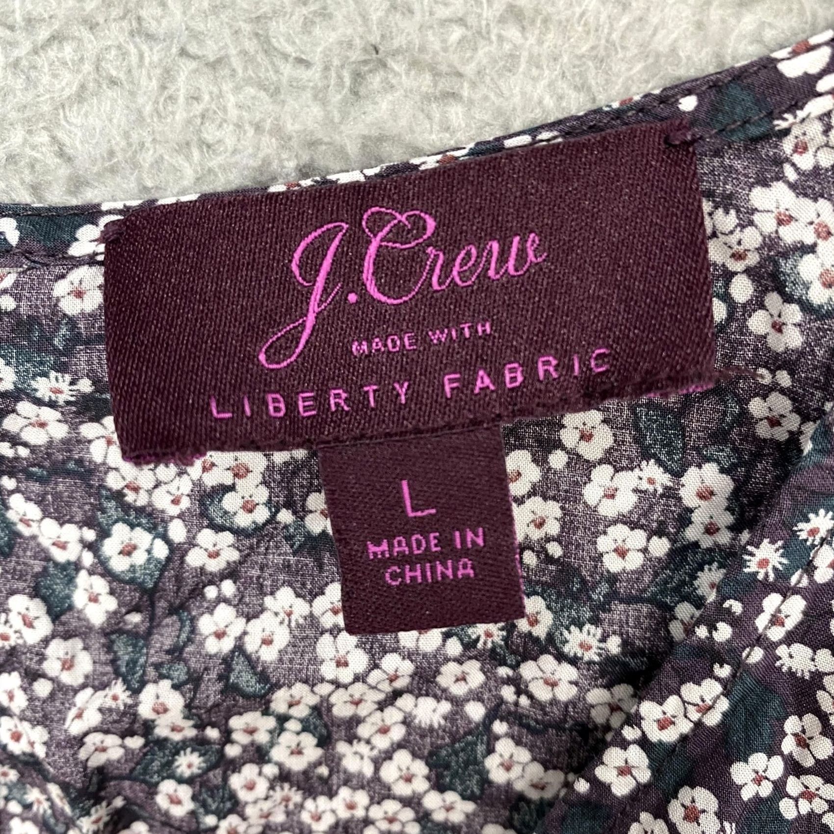 J.Crew J.Crew Liberty Floral Blouse Womens Large Blue Smocked Peplum Ruffle Top Size L / US 10 / IT 46 - 6 Thumbnail