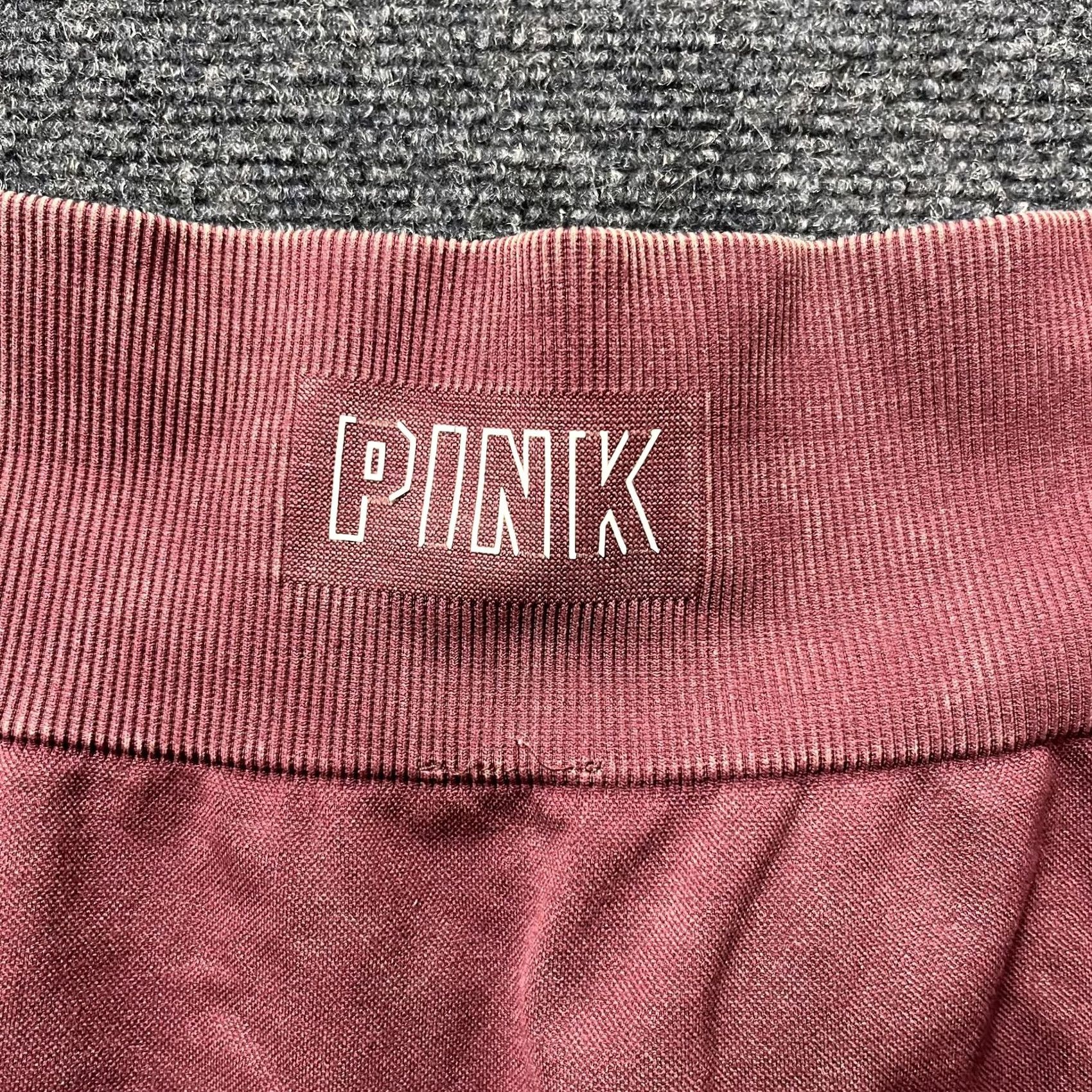 Pinko PINK Shorts Womens XS Pink Seamless High Rise Ribbed Athletic Yoga Lounge 3" Size 42" / US 20 - 3 Thumbnail