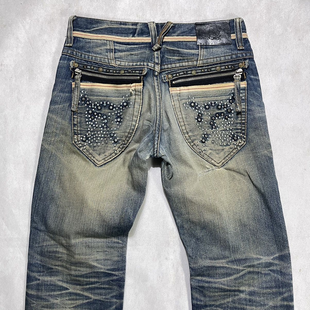 Japanese Brand Red Pepper Skull Stud Distressed Selvedge Waist Denim Pant Size US 31 - 10 Thumbnail