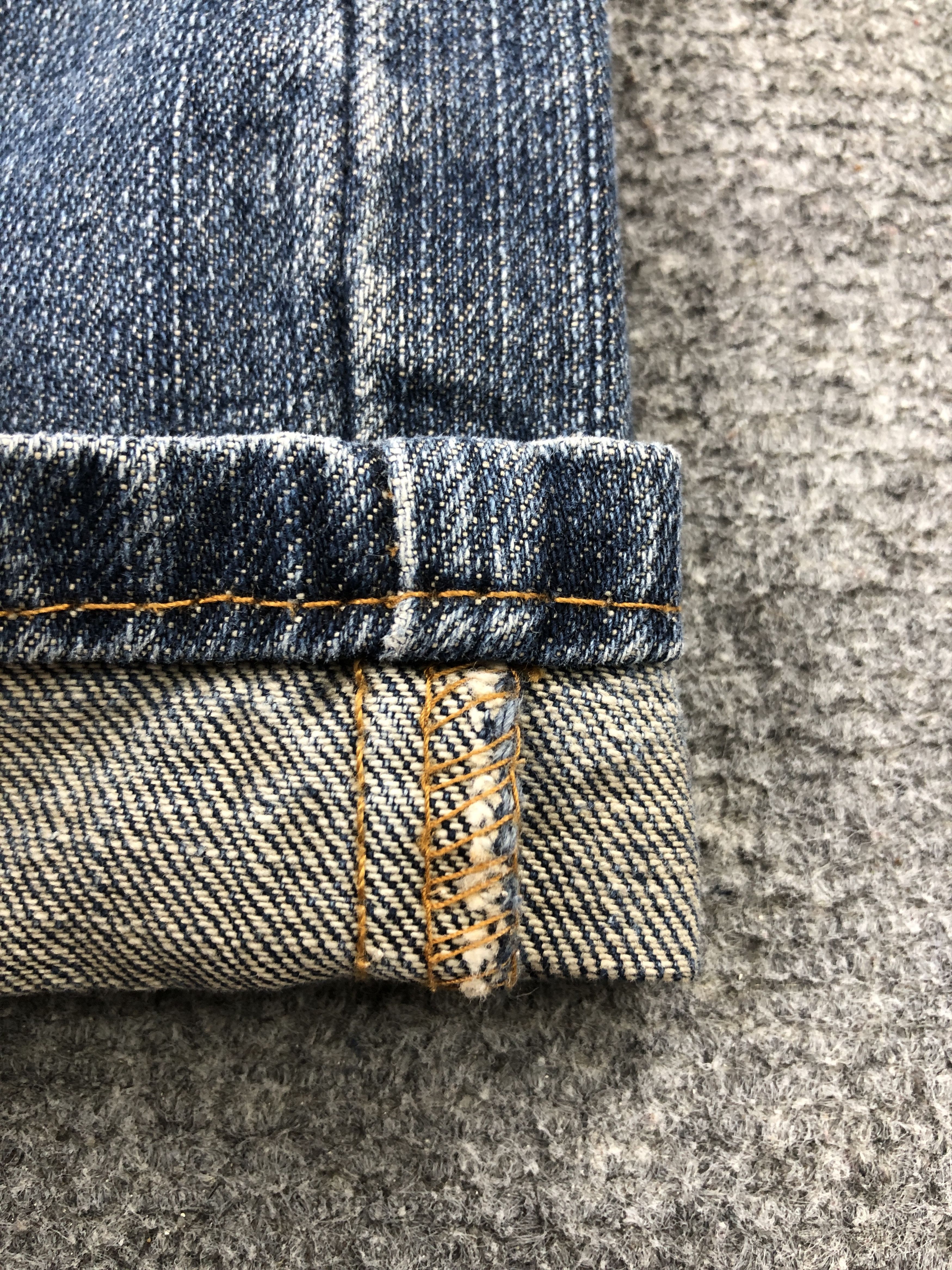 Levi's Vintage Levis 505 Faded Blue Jeans DP2434 Size US 35 - 11 Thumbnail