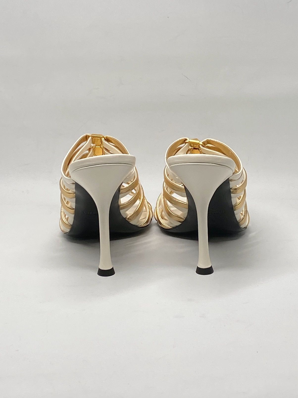 Valentino Valentino Garavani Rockstud Strappy Sandals Size 36 Size US 6 / IT 36 - 10 Thumbnail