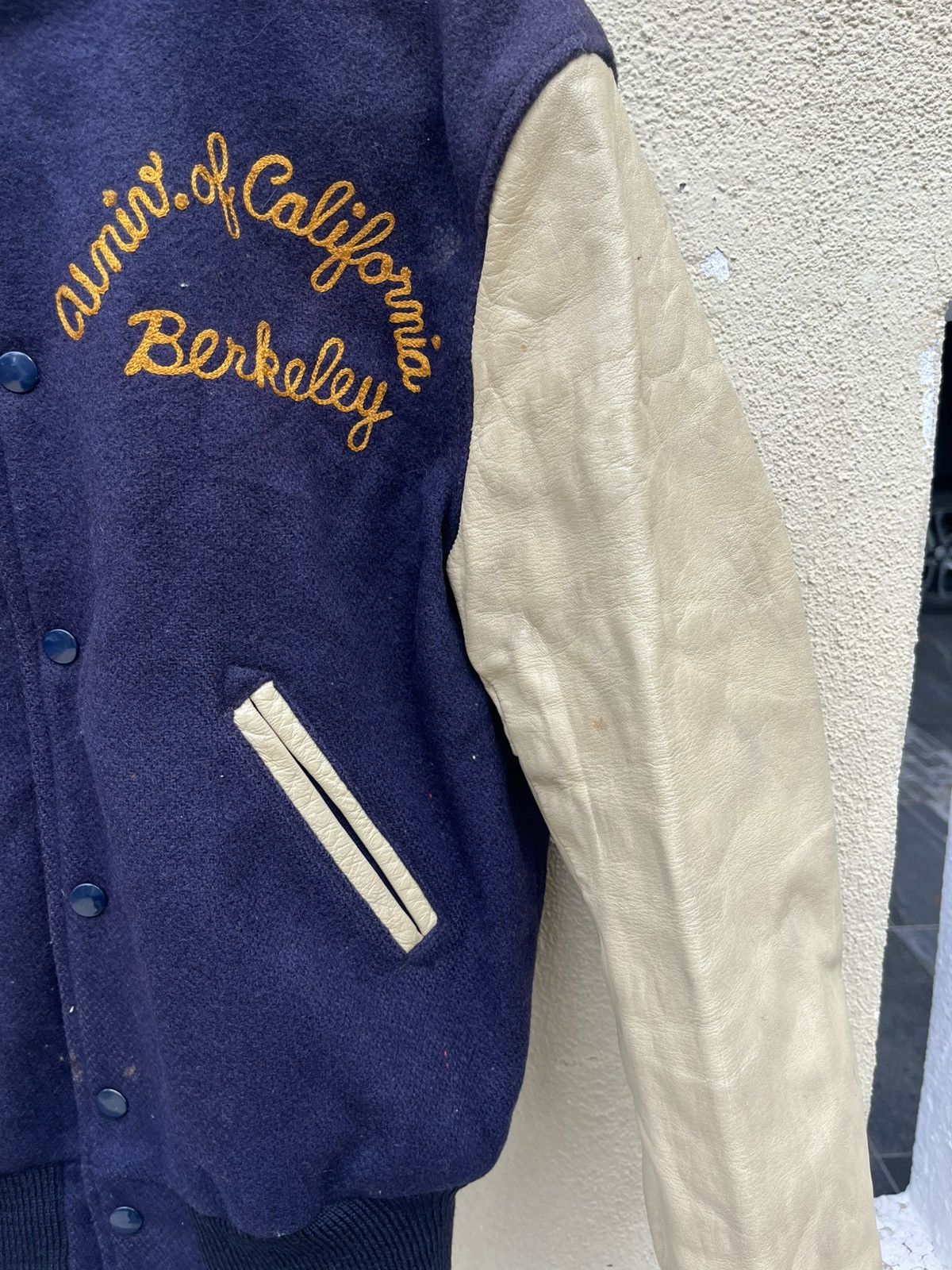 Vintage Skookum letterman : univ. of california Berkeley Size US M / EU 48-50 / 2 - 4 Thumbnail