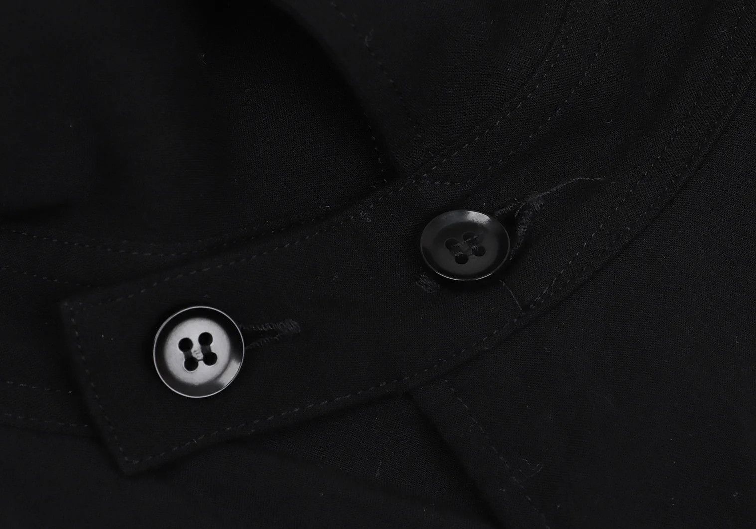 Yohji Yamamoto Yohji Yamamoto Rayon Pocket Design Long Shirt Size US XL / EU 56 / 4 - 4 Thumbnail