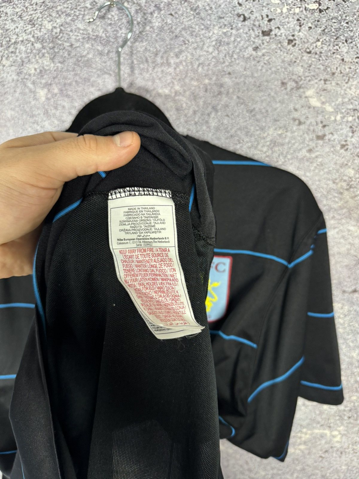 Nike × Vintage Vintage Aston Villa 2007 Nike Training Pre-Match Jersey Size US L / EU 52-54 / 3 - 10 Thumbnail