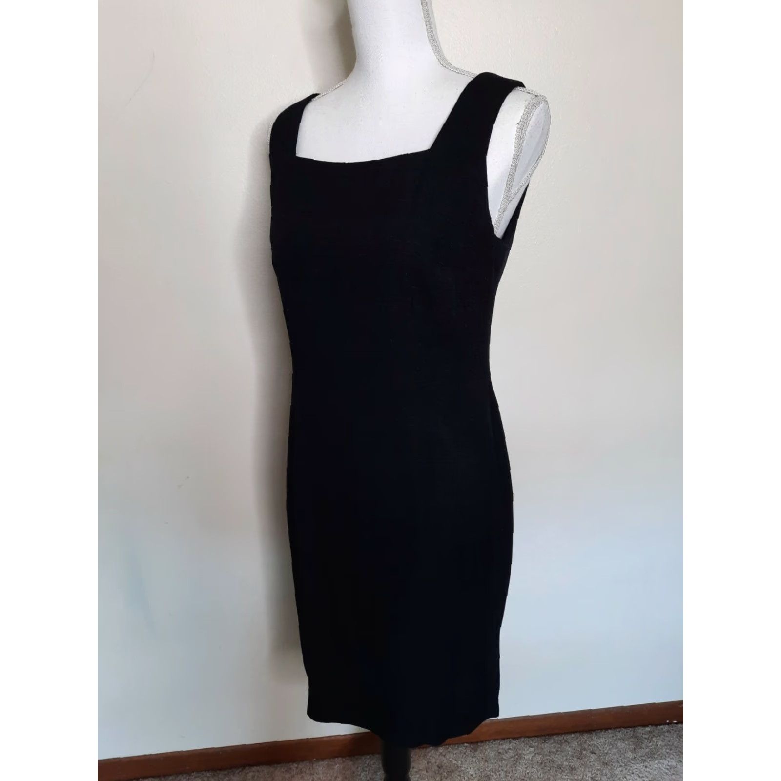 Vintage VIRGO Vintage Little Black Sleeveless Dress Pencil Dress Size 6 Rayon USA Square Neck Womens Sleeveless 90s Casual Knee Length Size M / US 6-8 / IT 42-44 - 3 Thumbnail