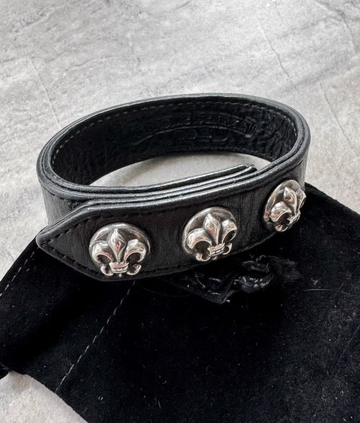 Chrome Hearts Scout Flower Silver Buckle Leather Bracelet