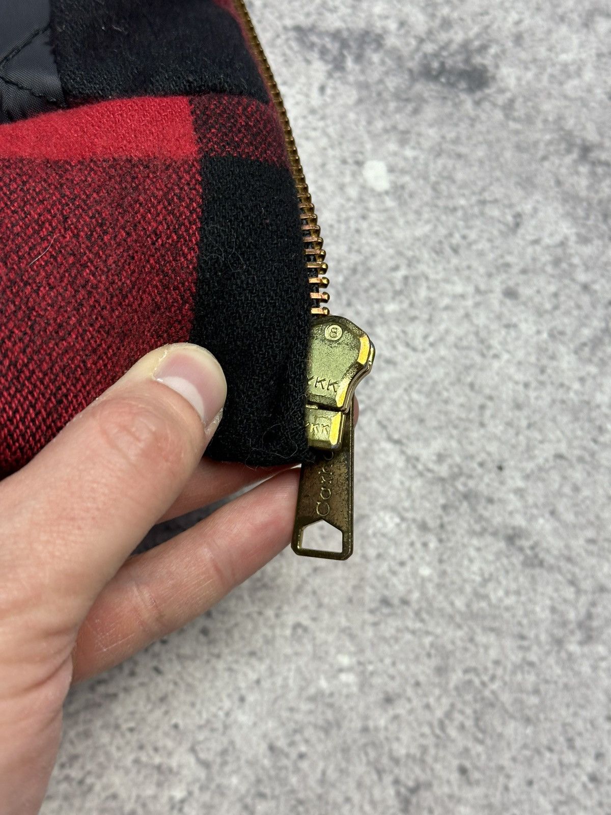 Carhartt Vintage Carhartt Active Jacket Wool Check Distressed Y2K Size US L / EU 52-54 / 3 - 10 Thumbnail