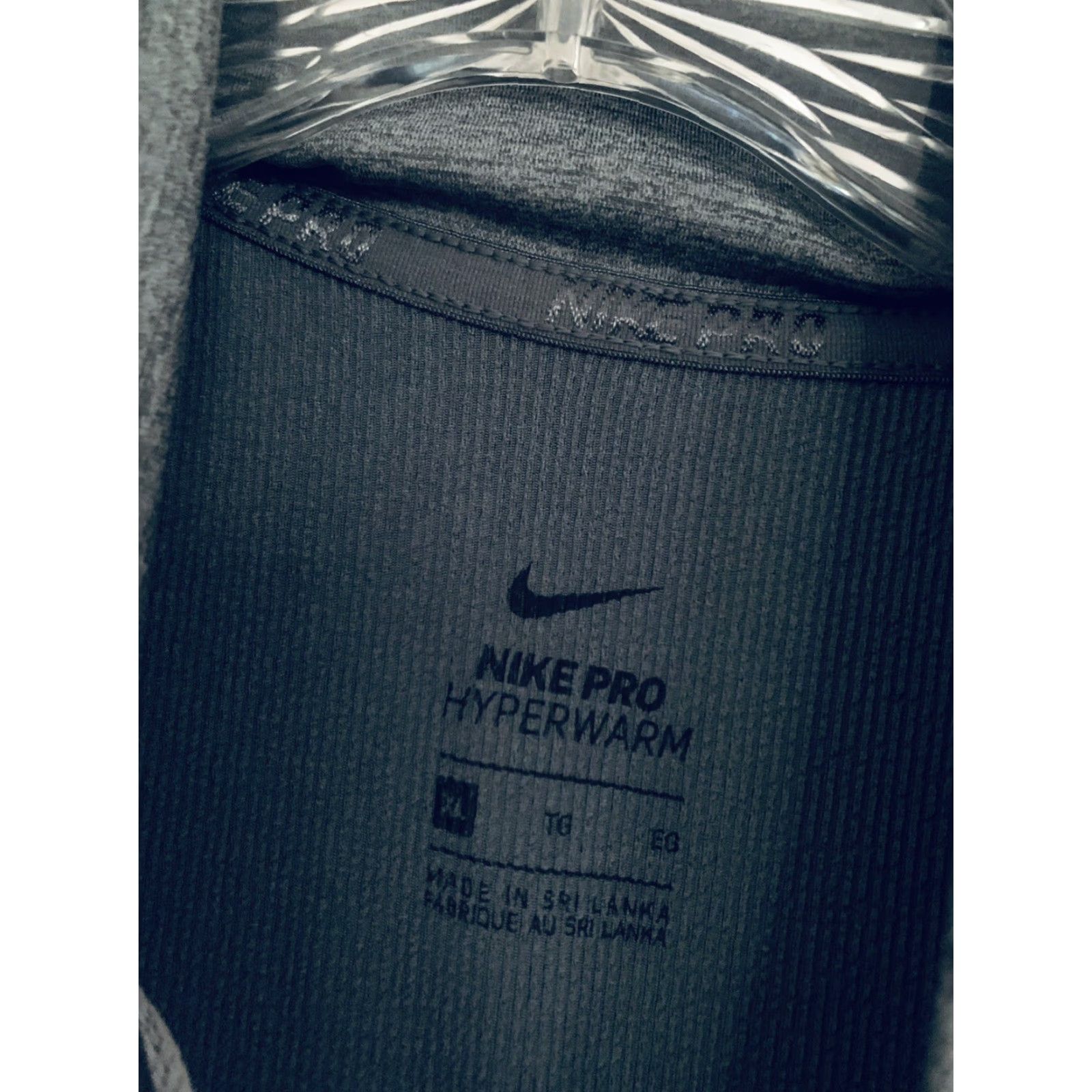 Nike WOMENS NIKE PRO HYPERWARM 1/2 ZIP LONG SLEEVE TRAINING TOP GREY 916972 SZ XL Size XL / US 12-14 / IT 48-50 - 4 Thumbnail
