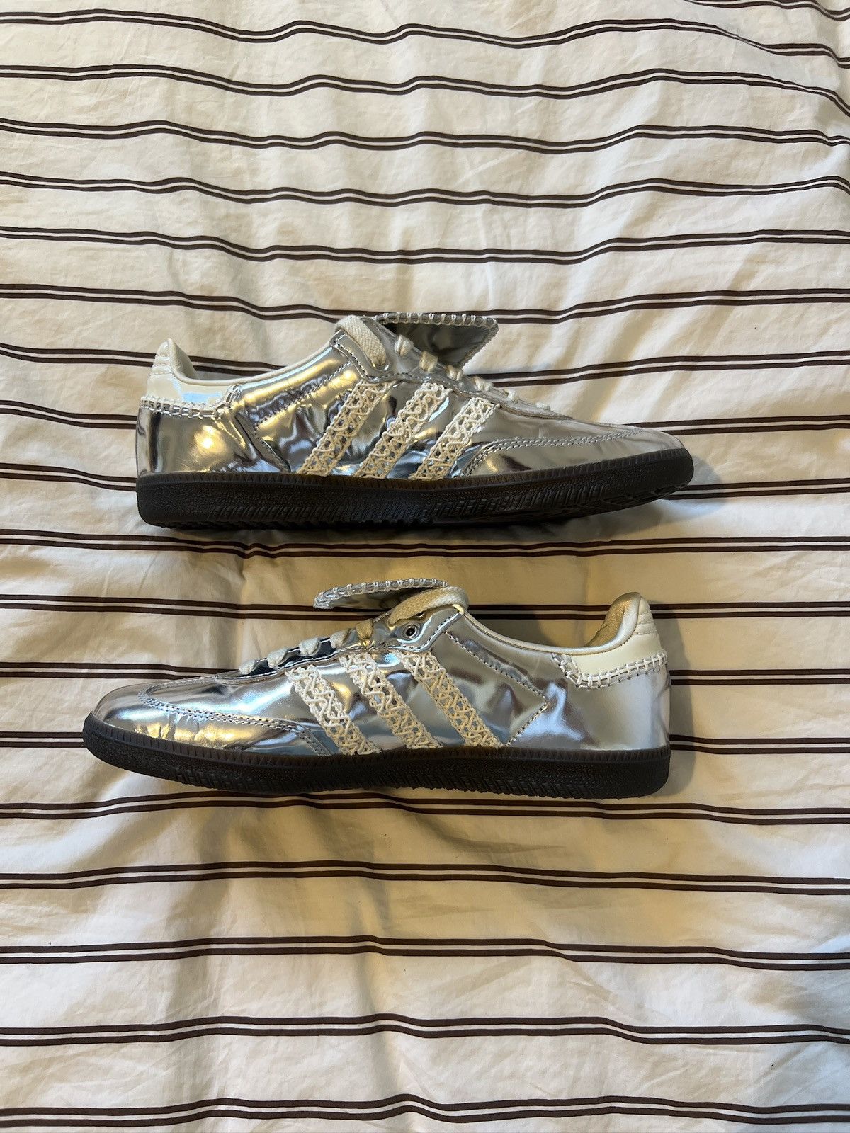 Adidas × Wales Bonner Wales Bonner x Adidas Silver Samba US 10 Size US 10 / EU 43 - 2 Thumbnail