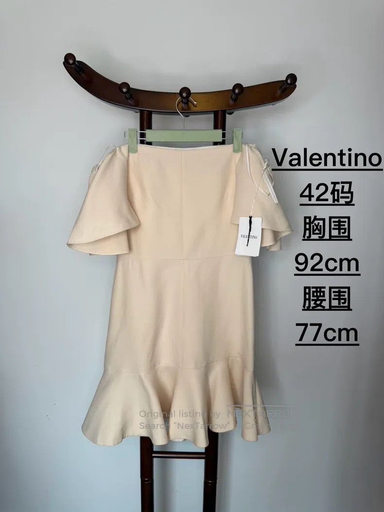 Valentino Valentino A one-line collar mermaid skirt Size M / US 6-8 / IT 42-44 - 4 Thumbnail