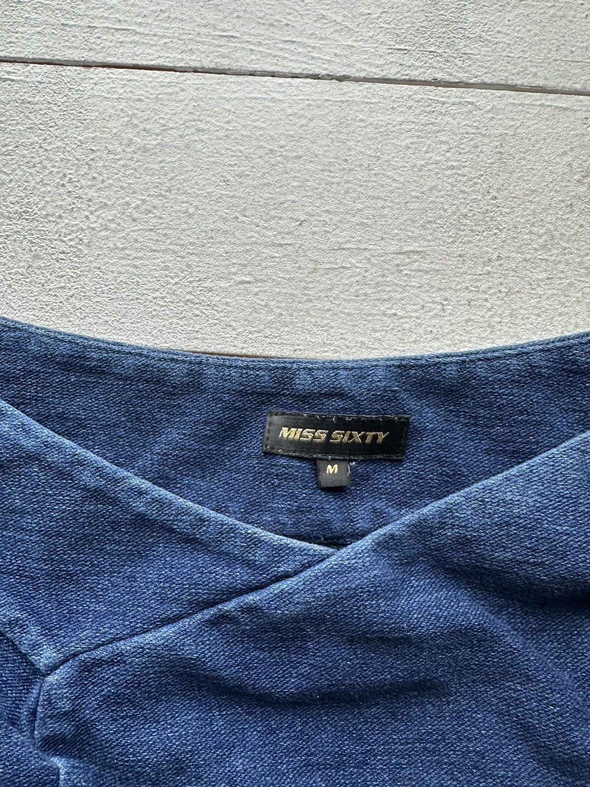 Miss Sixty × Vintage 🚨Vintage Miss Sixty Bondage Off Shoulder Cropped Shirt Y2K Size M / US 6-8 / IT 42-44 - 4 Thumbnail