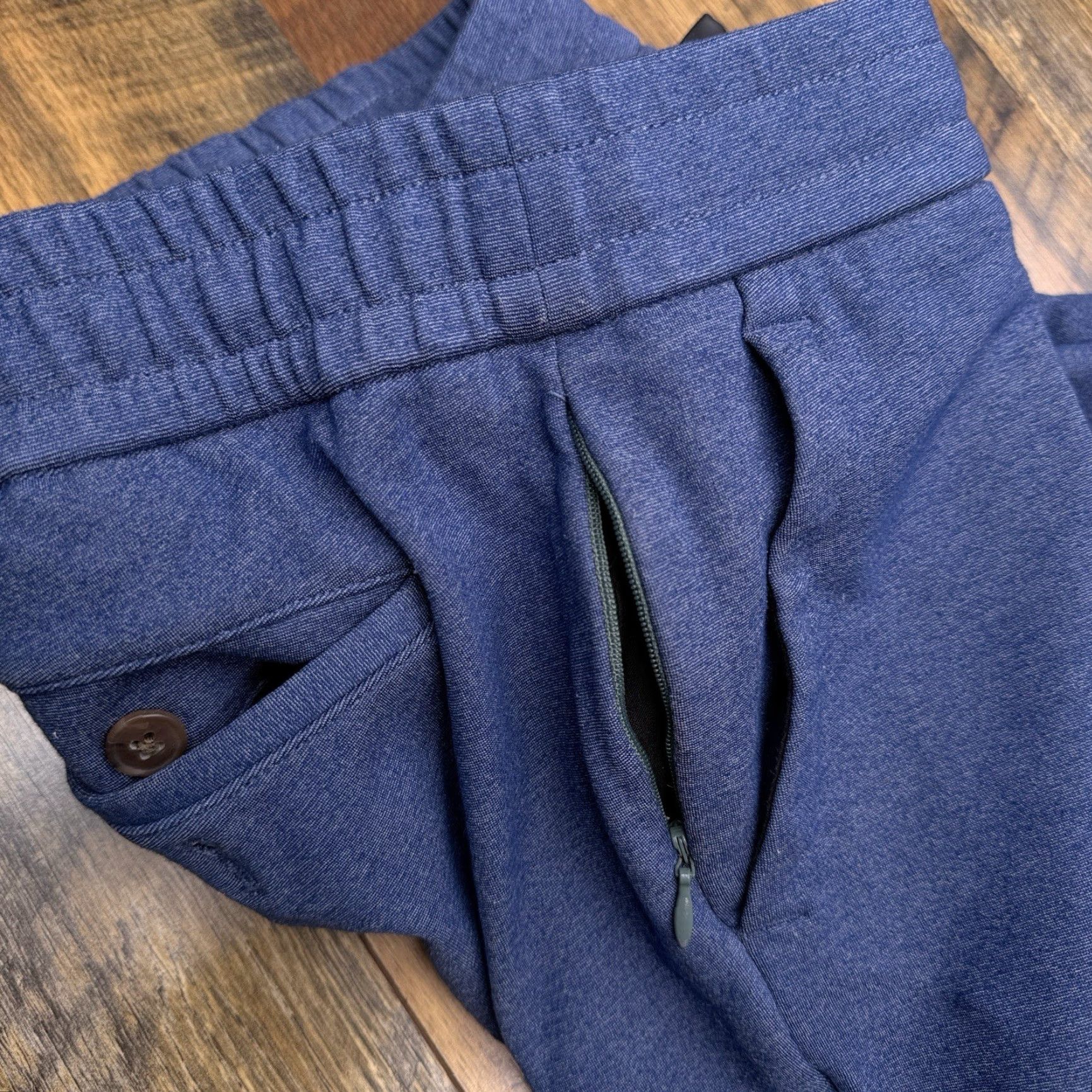 Bonobos **Bonobos Blue Women's Medium Jogger Sweatpants with Zip Pocket** User: Bonobos Blue Women's Medium Jogger Sweatpants with Zip Pocket Size 32" / US 10 / IT 46 - 6 Thumbnail